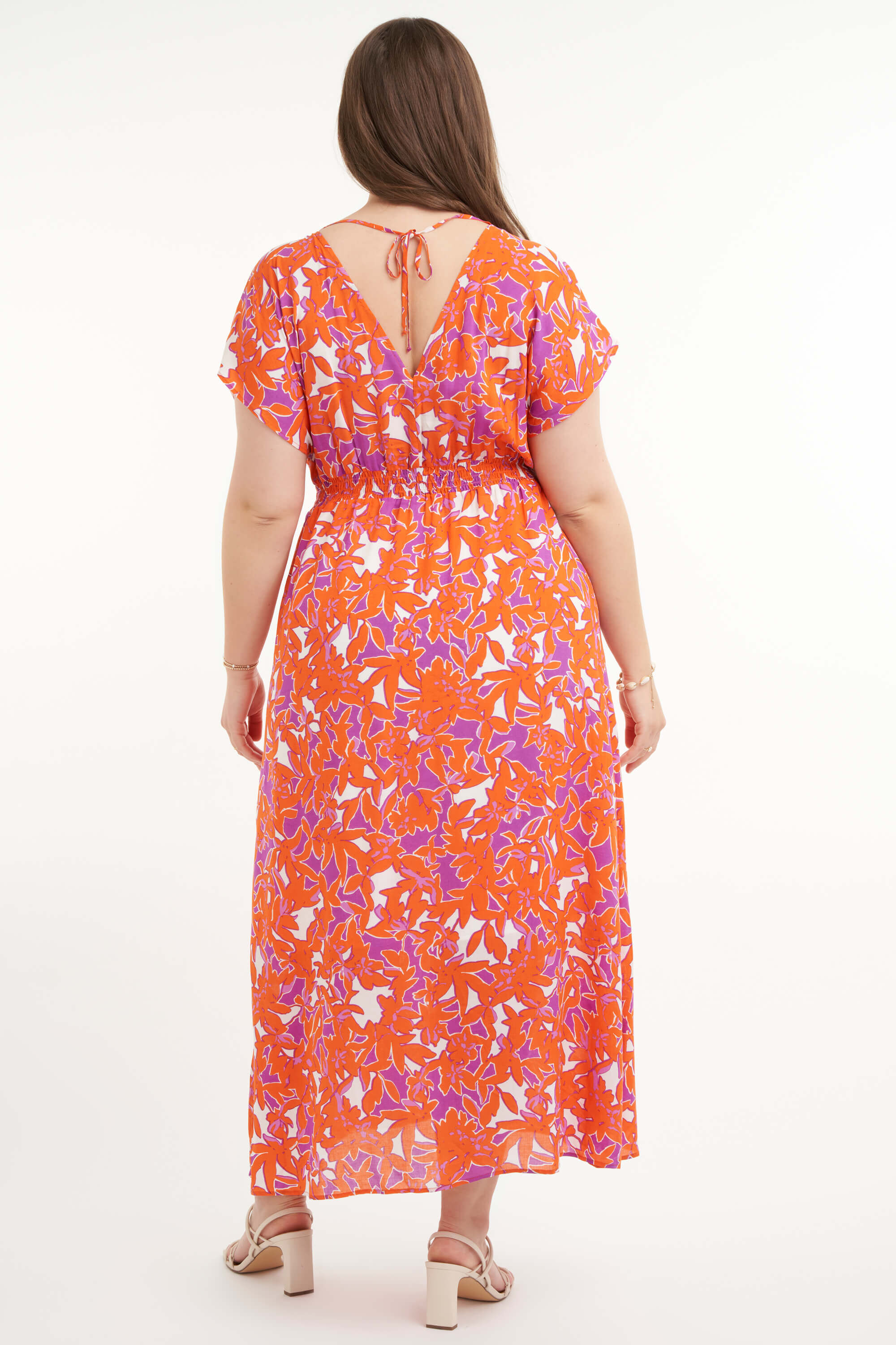 Vestido largo con estampado  image number 4