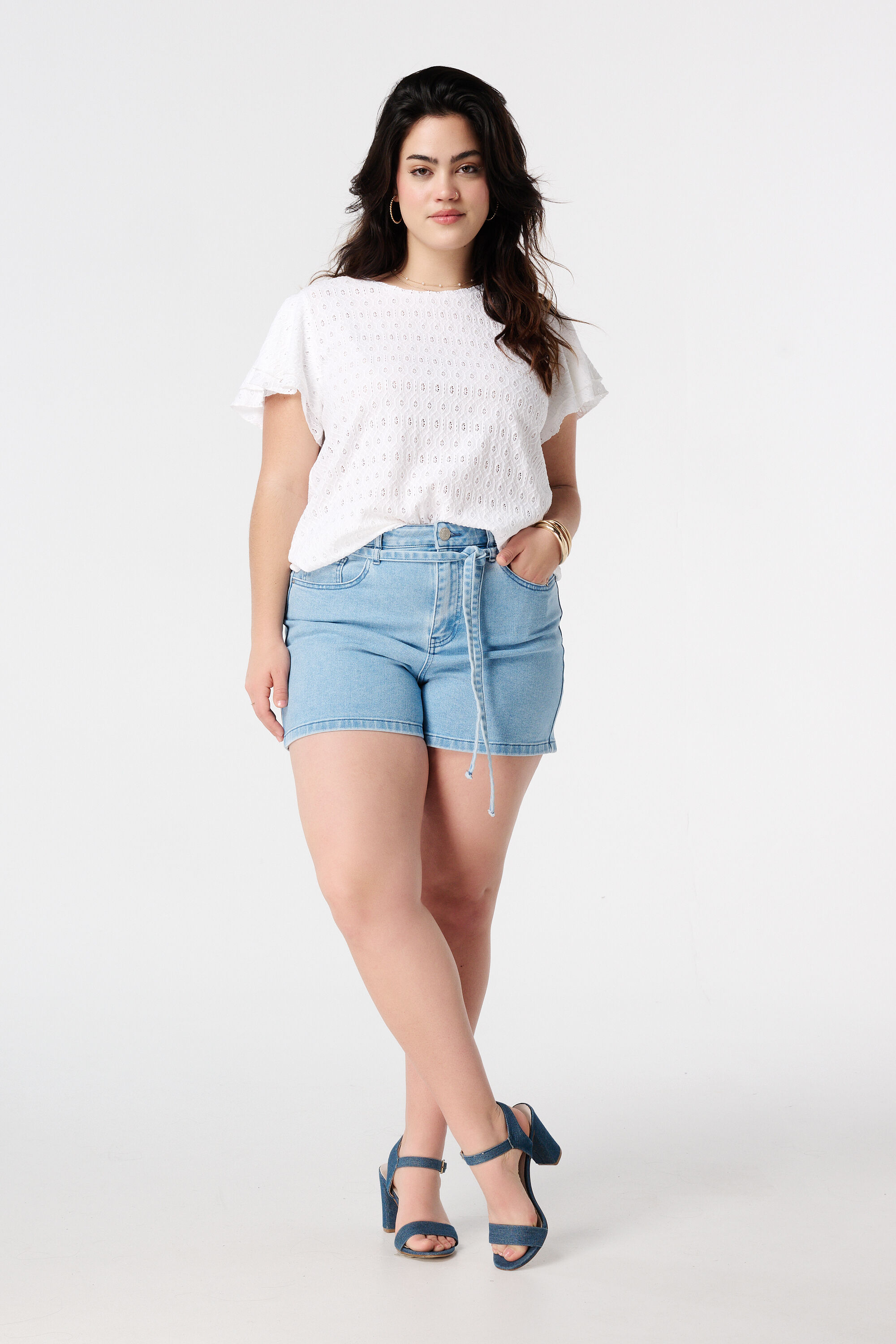 Top con patr&oacute;n calado image number 5