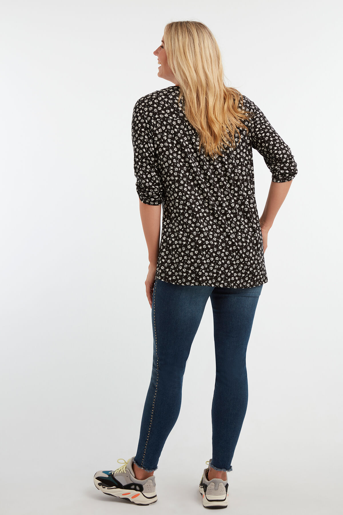 Top con estampado image number 4