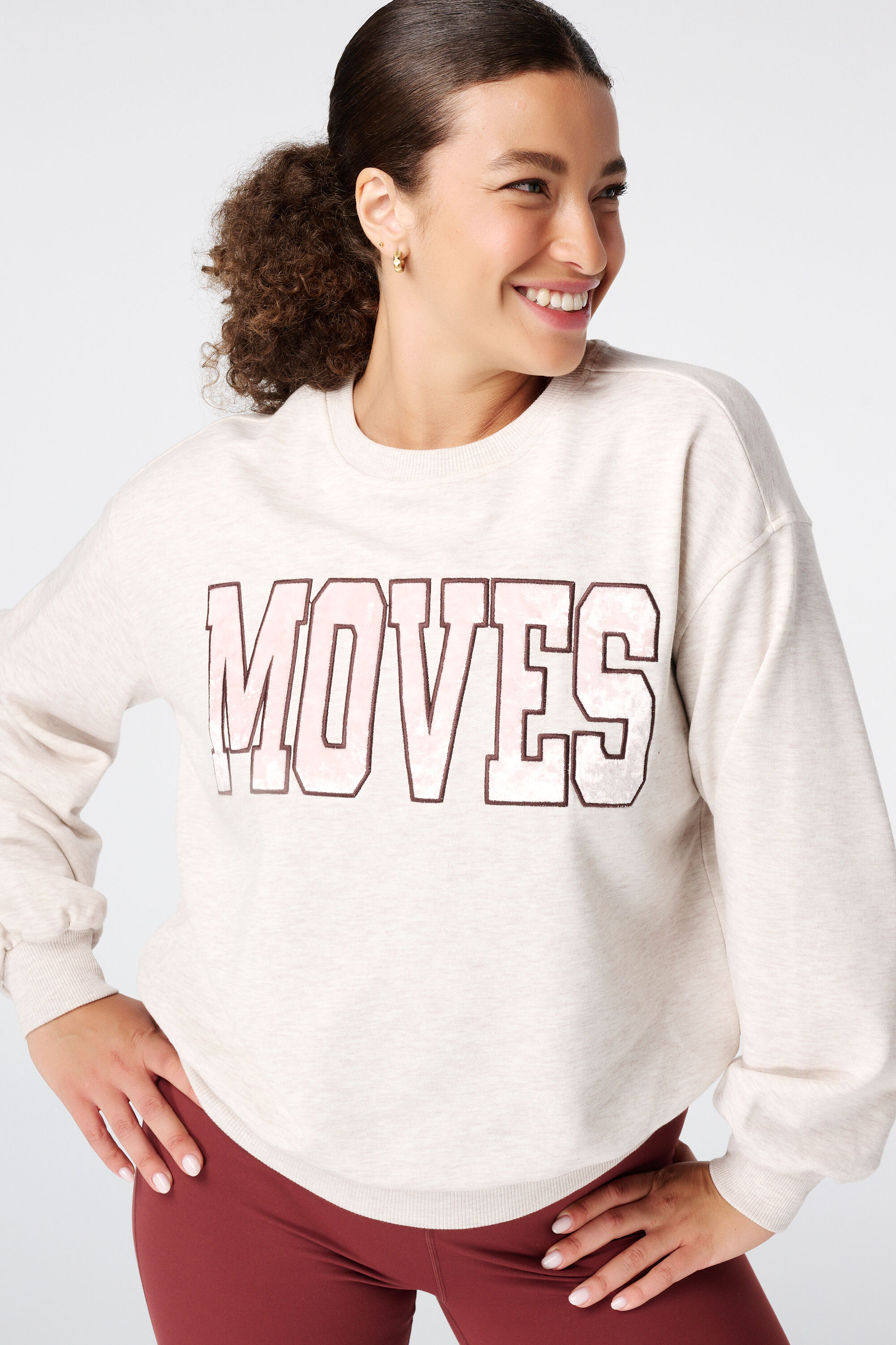 Sudadera con dise&ntilde;o image number 4