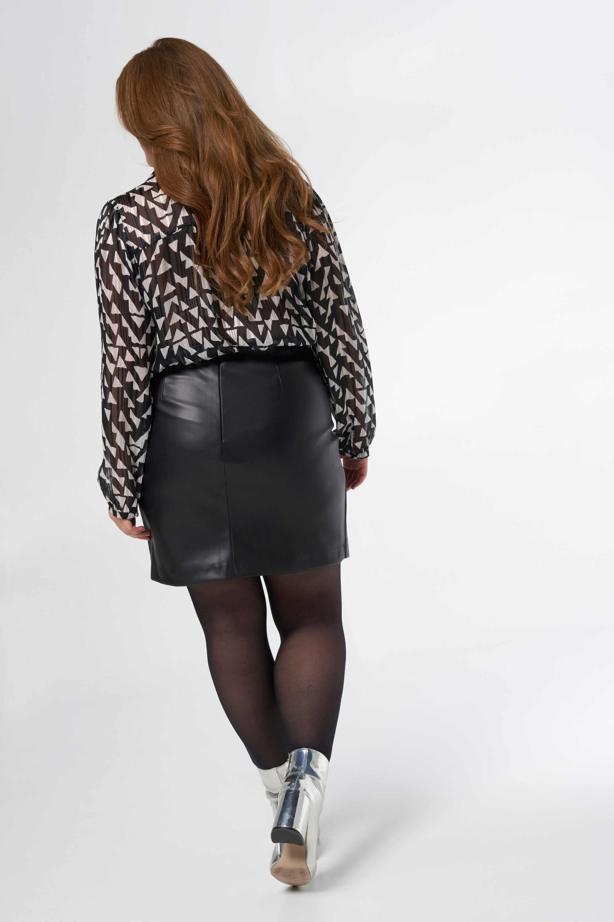 Falda de cuero sint&eacute;tico  image number 3