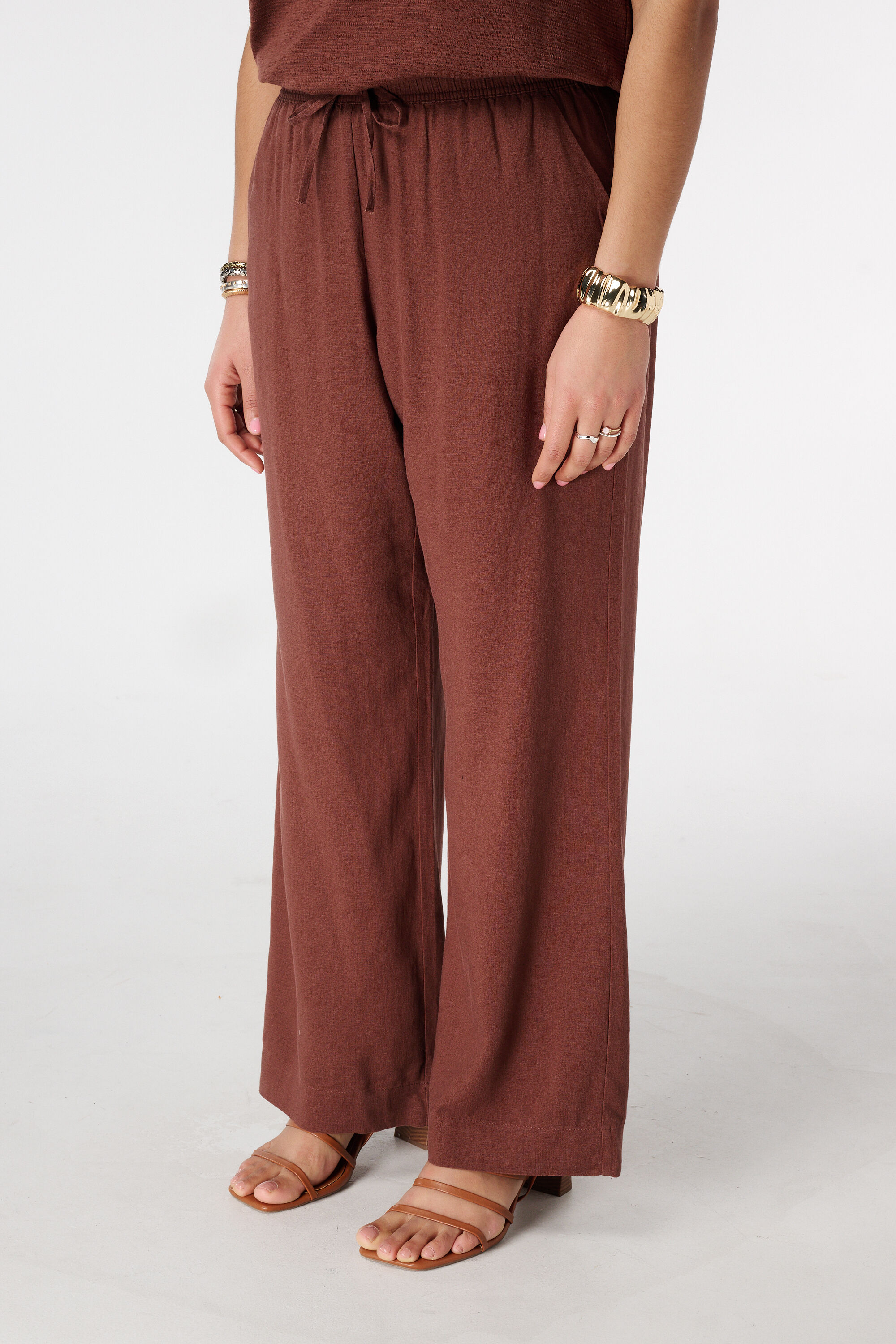 Pantal&oacute;n de lino image number 5