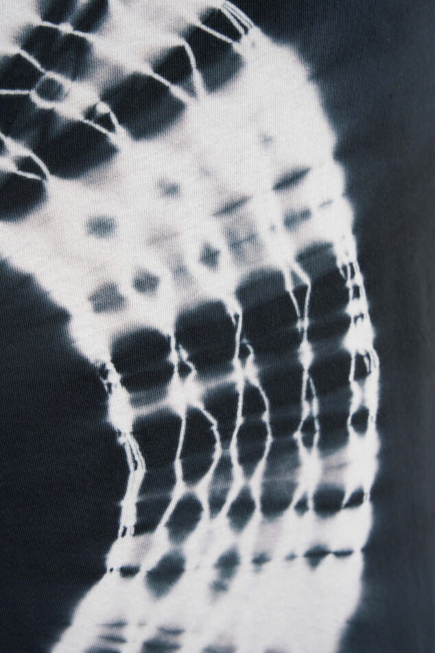 Vestido con estampado tie-dye image number 5