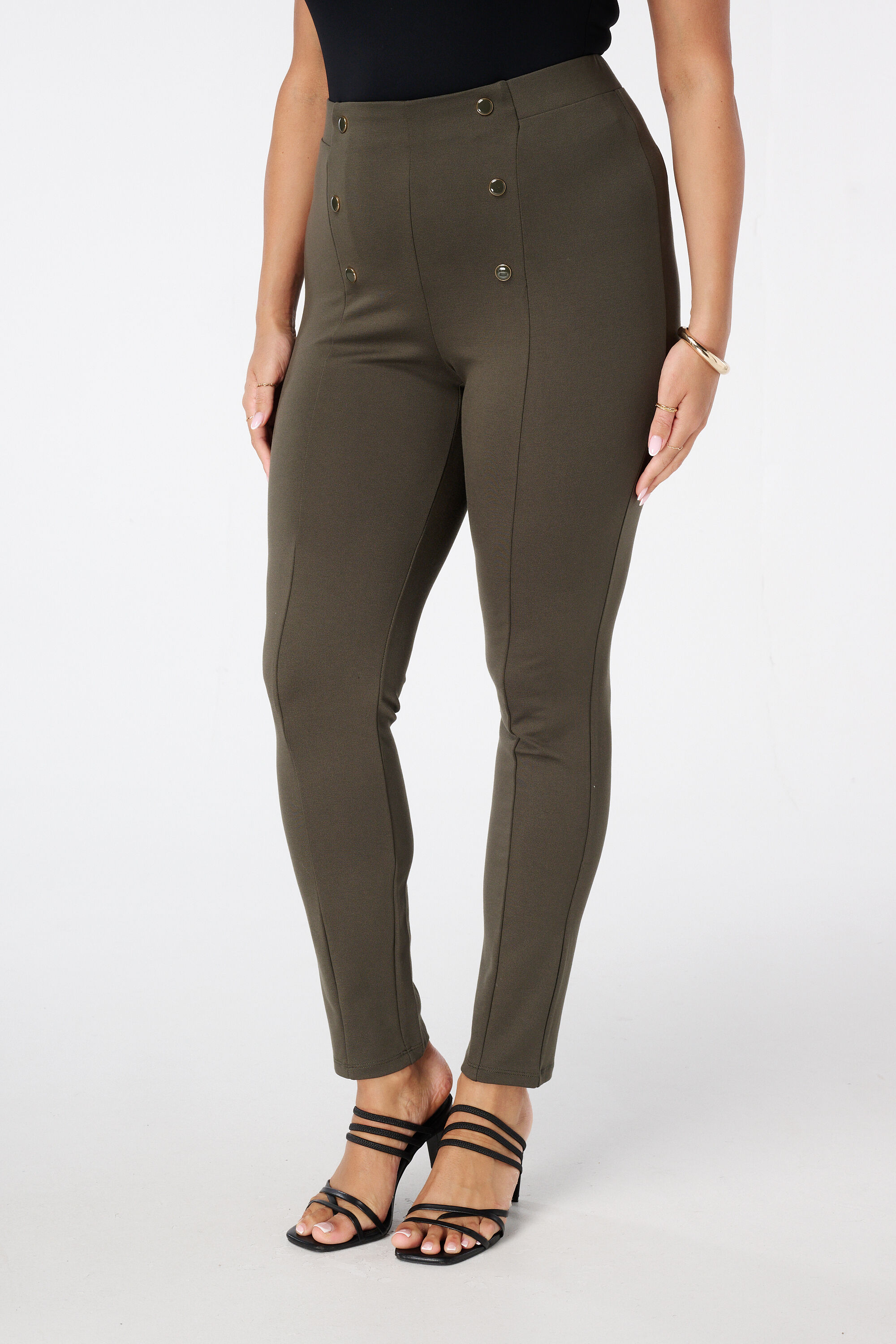 Tregging con botones decorativos image number 5