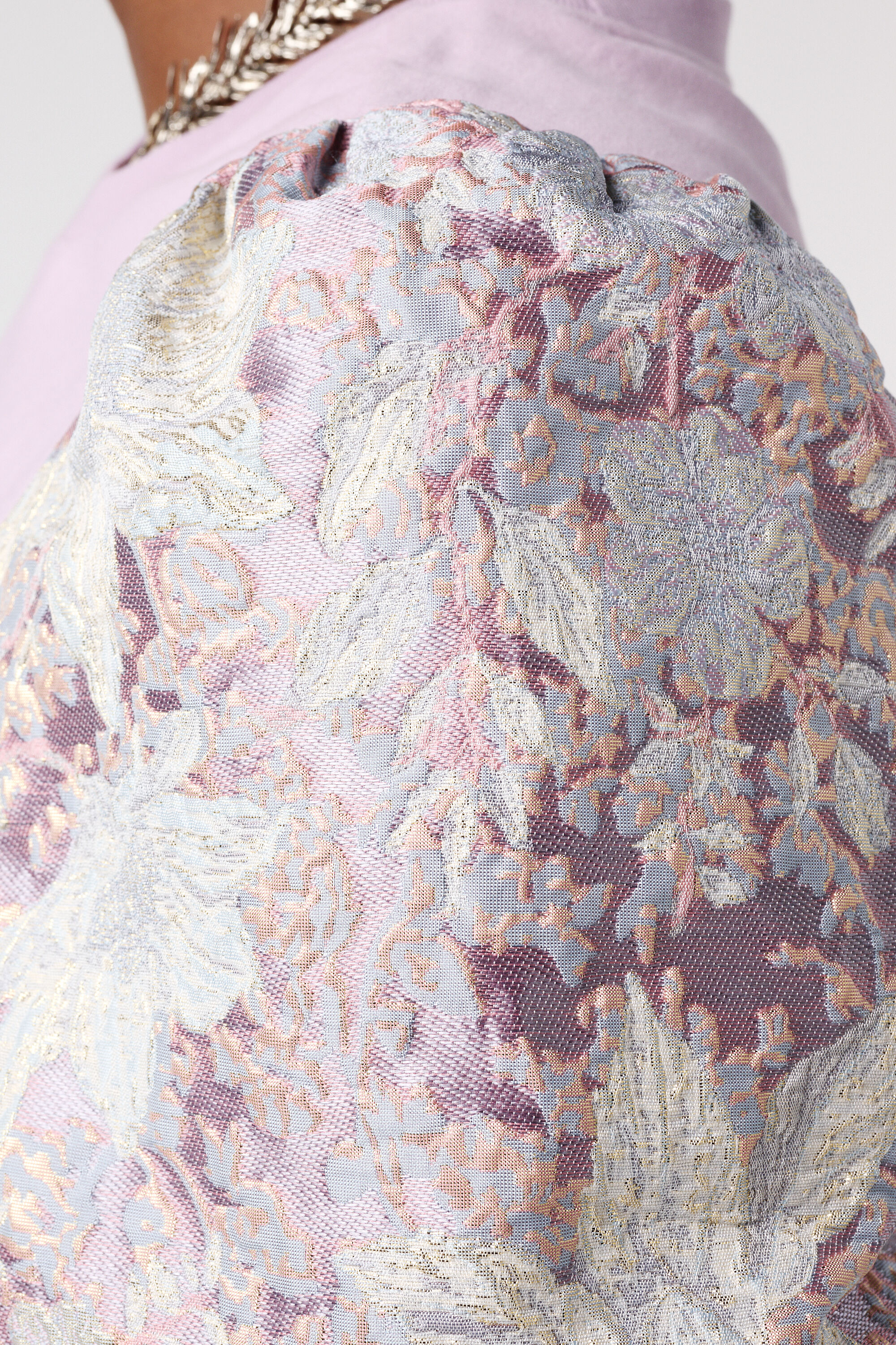 Top con mangas de jacquard image number 6