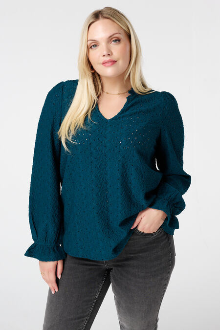 Top con detalles bordados Top con detalles bordados