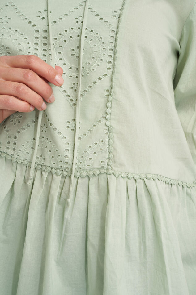 Blusa con volantes image number 5
