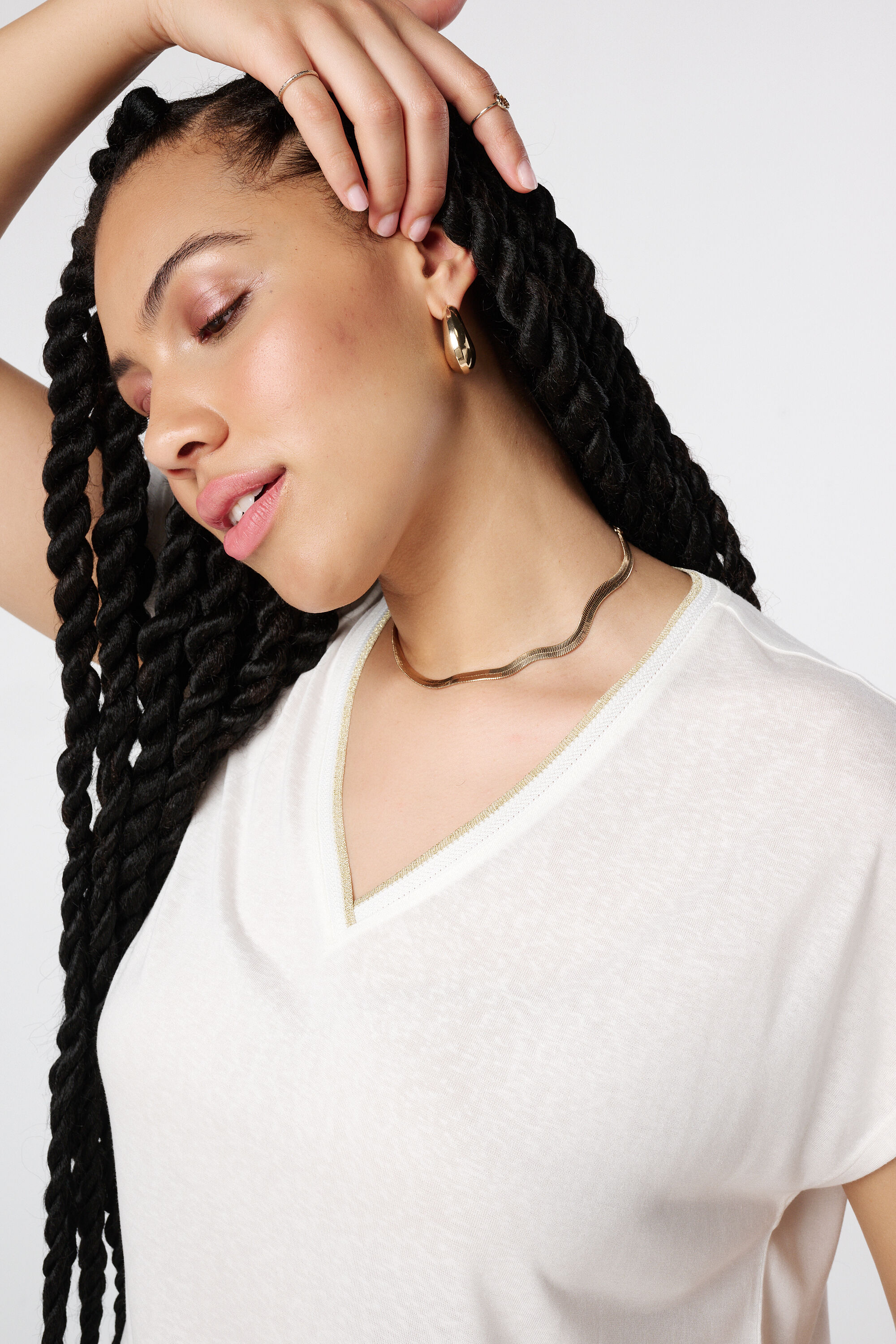 Top con cord&oacute;n como detalle image number 4