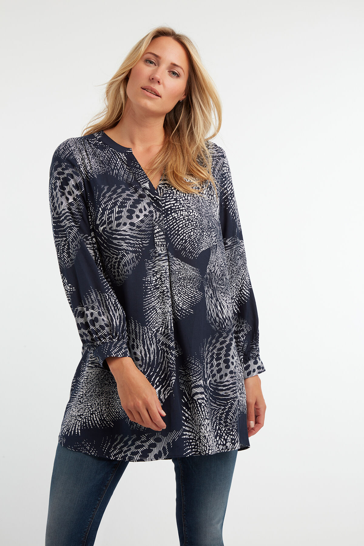 Blusa con estampado image number 3