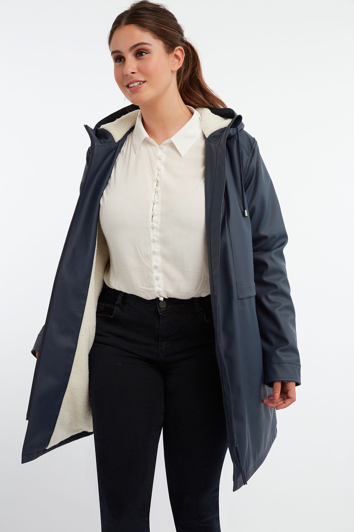 Chubasquero con forro de peluche image number 5