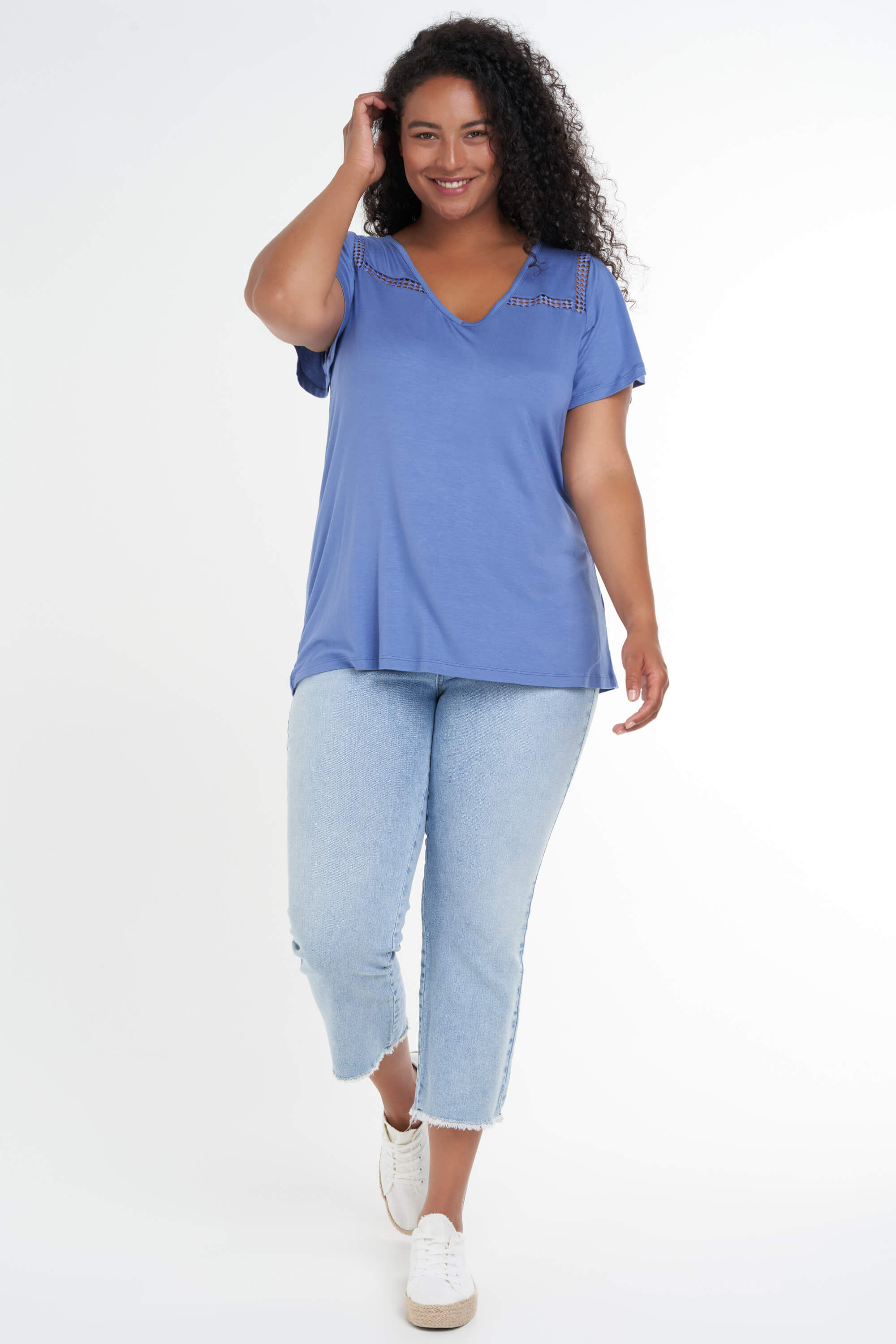 Camiseta con mangas con volantes  image number 5