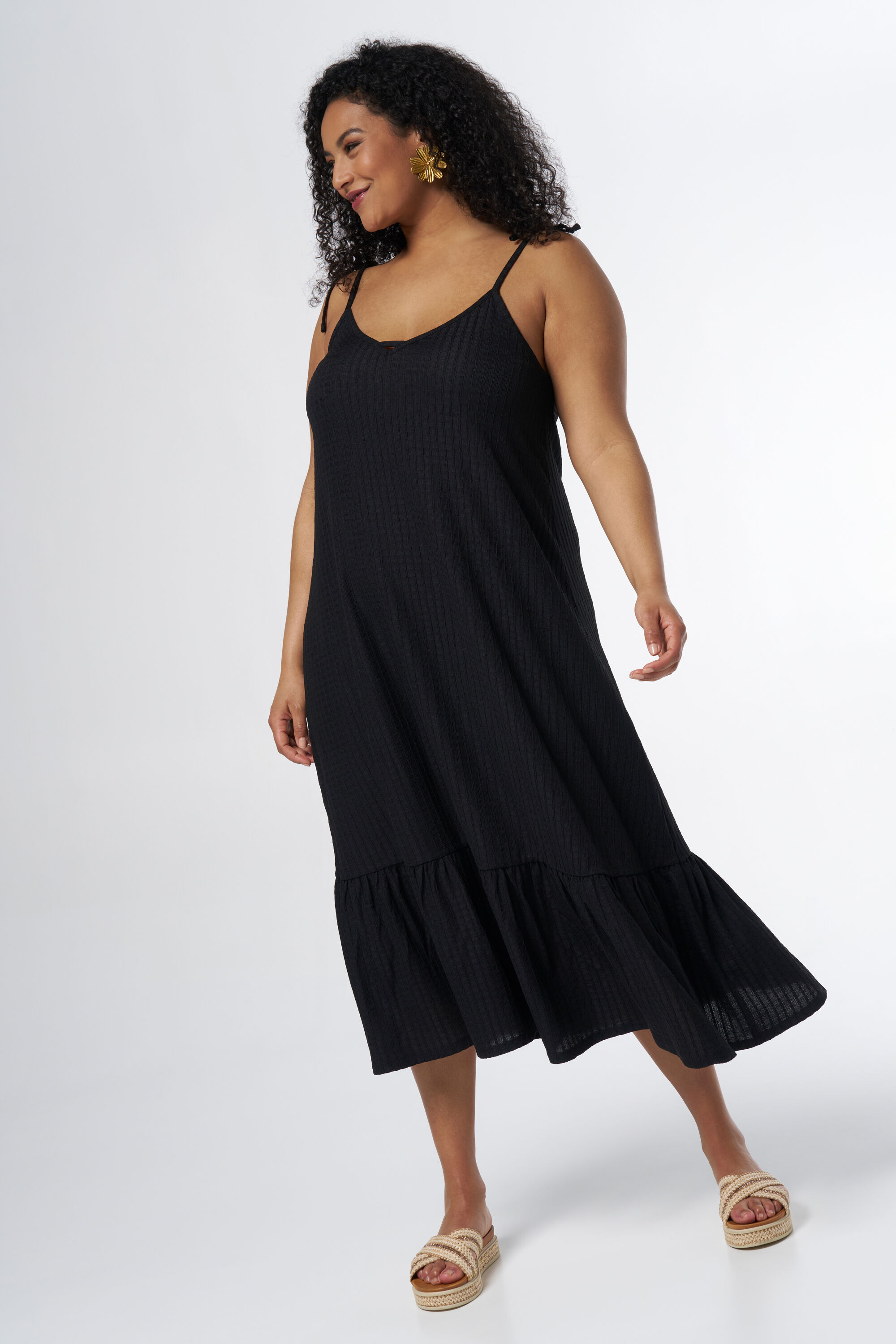 Vestido veraniego con textura image number 5