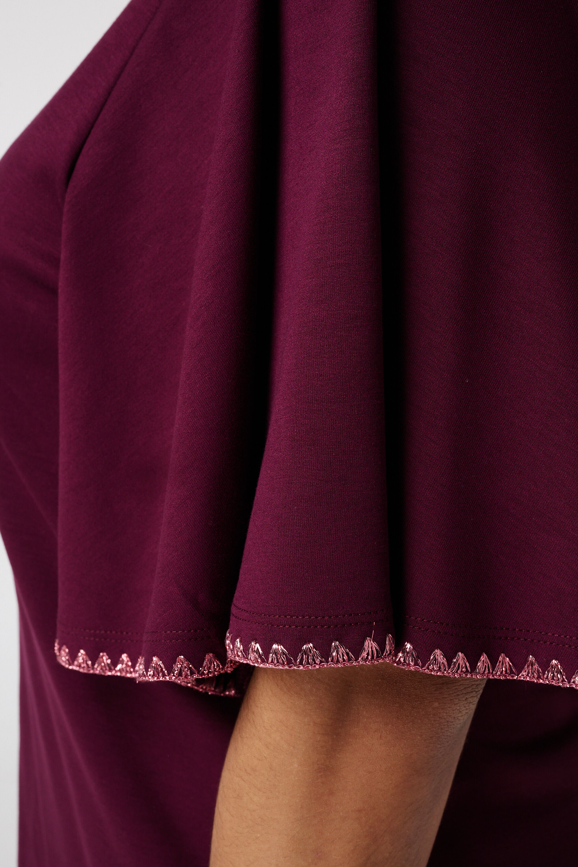 Camiseta con mangas mariposa image number 6