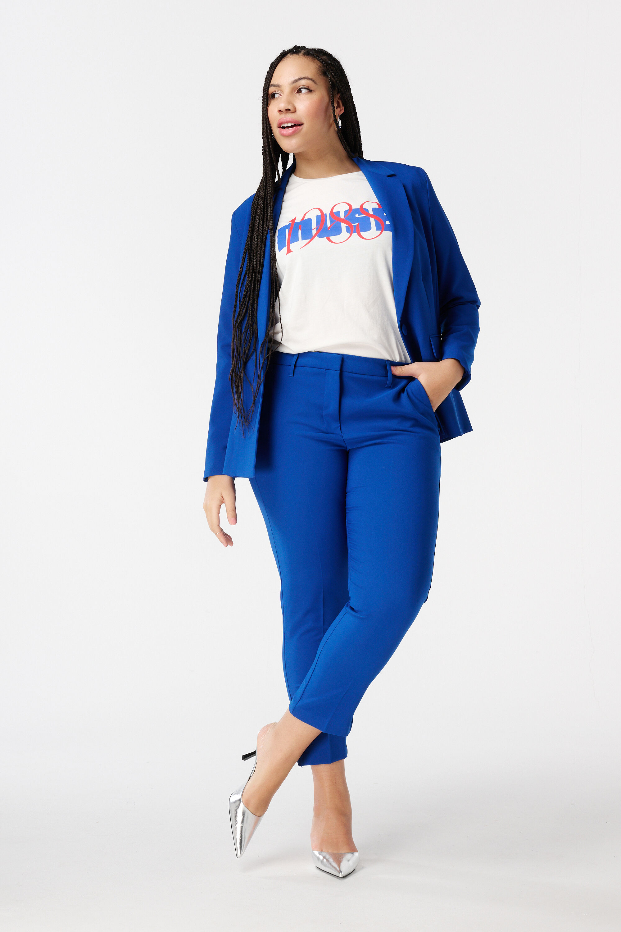 Blazer con cierre de botones image number 5