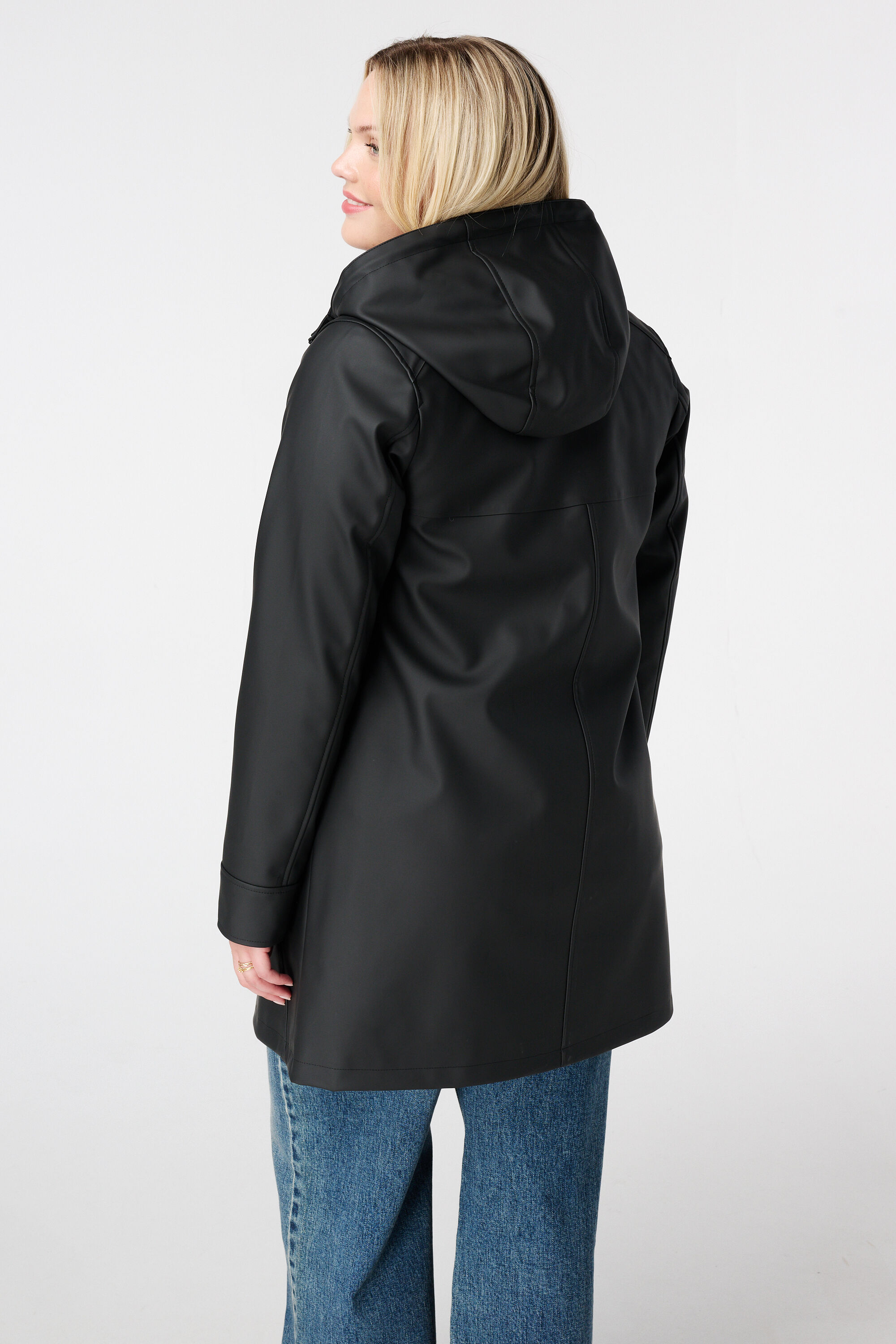 Mackintosh con capucha image number 3