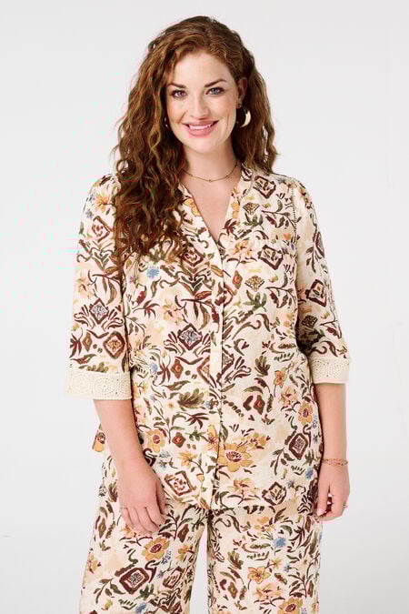 Blusa con estampado Blusa con estampado