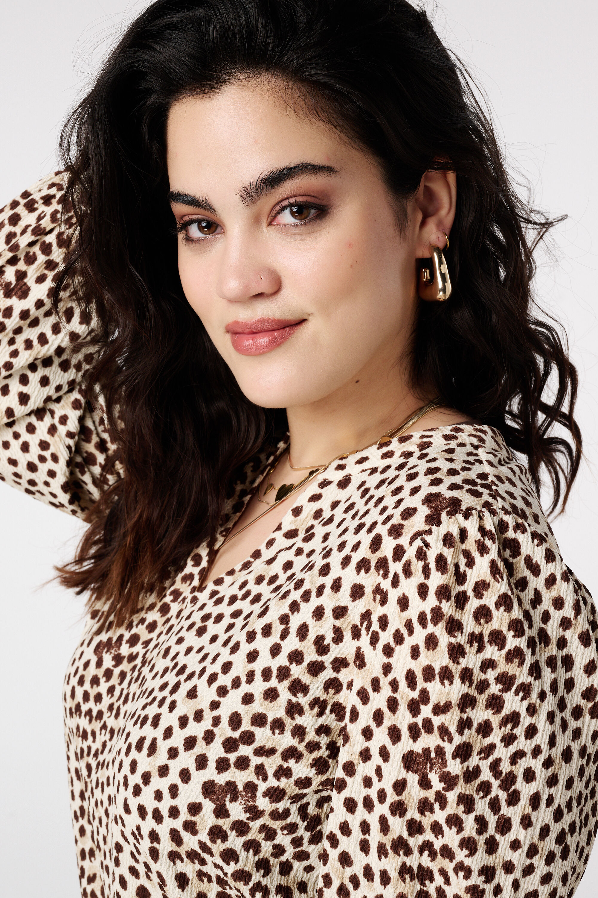 Top con estampado delicado image number 4