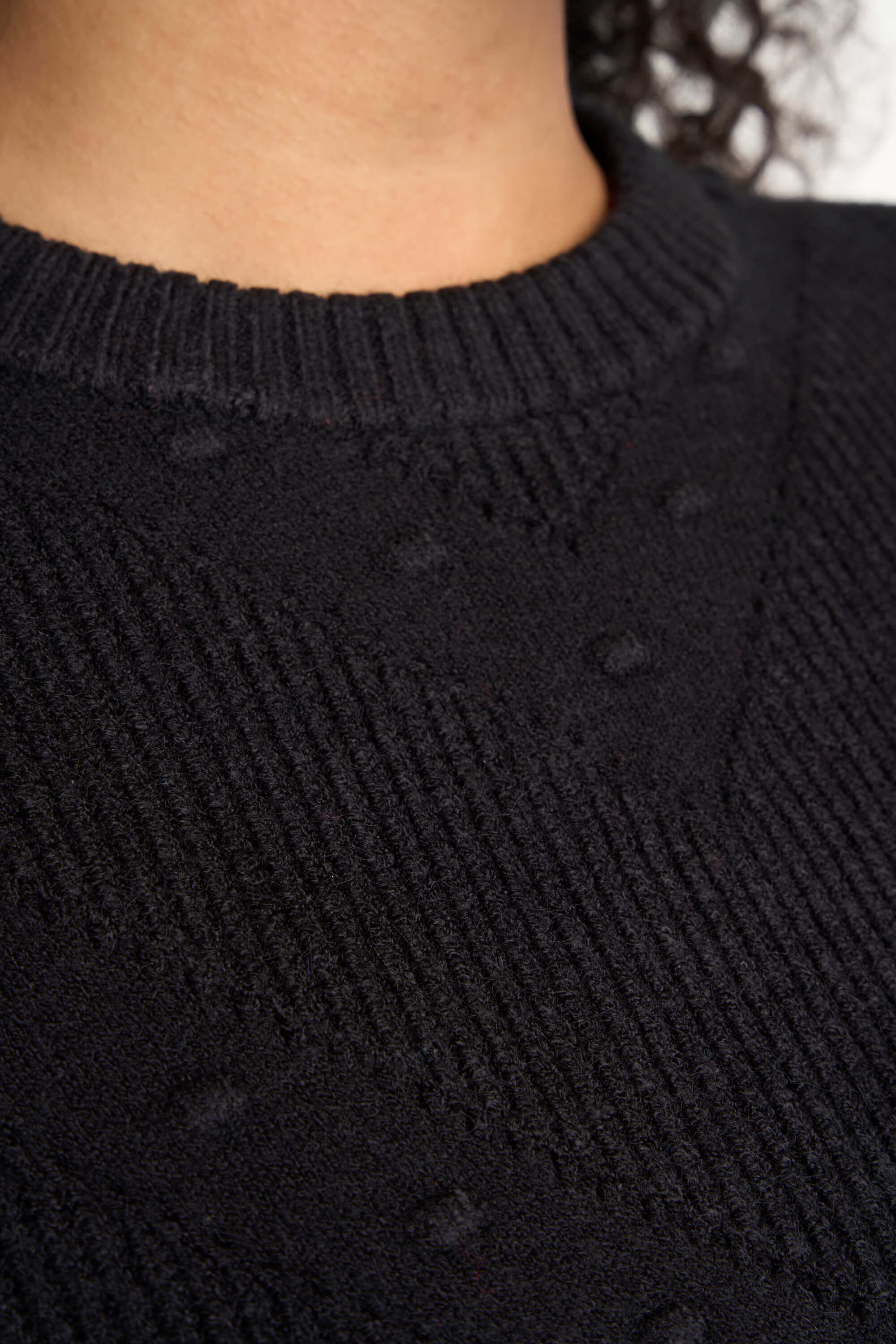 Su&eacute;ter de punto grueso image number 4