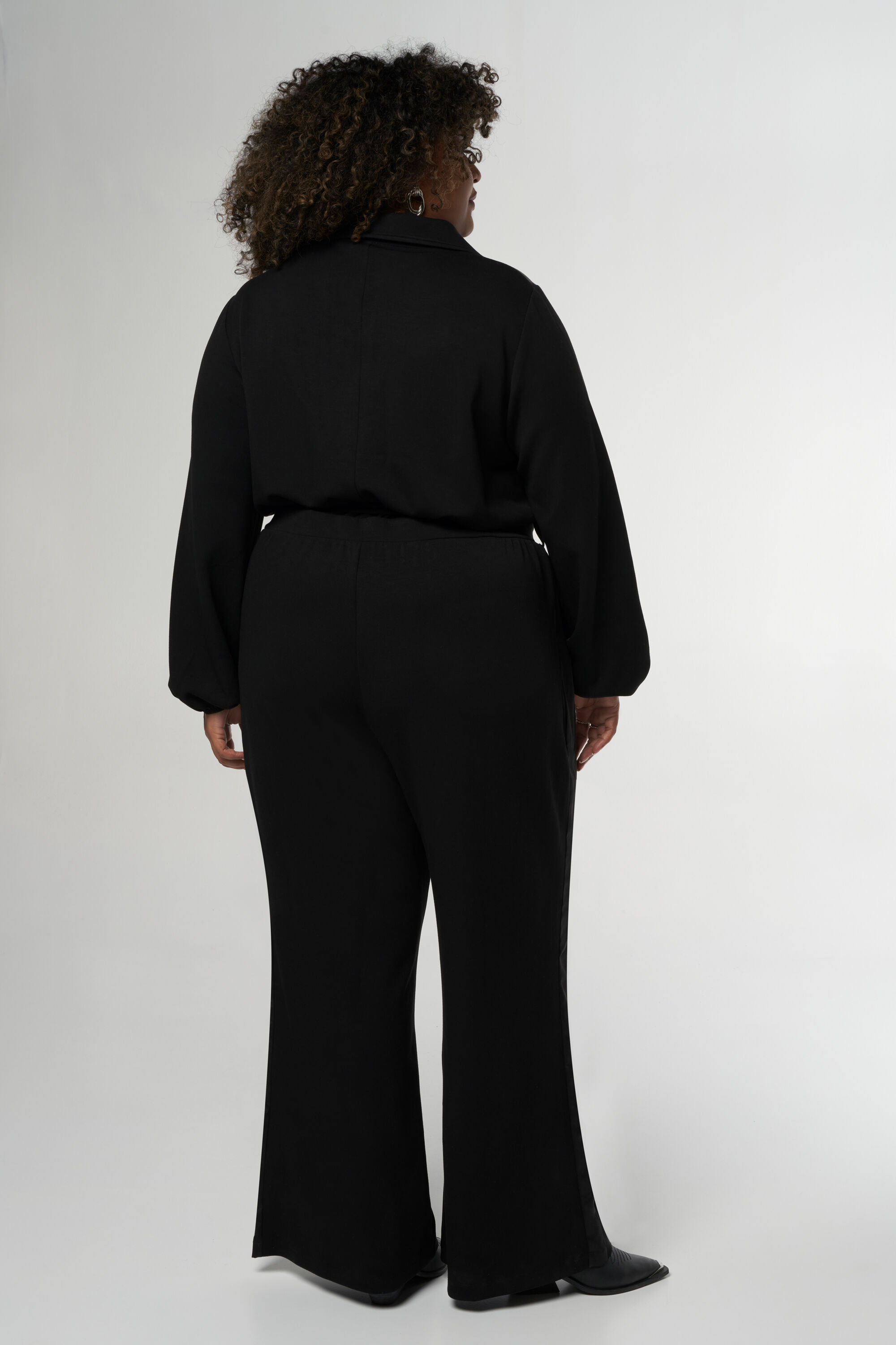 Mono con cremallera image number 3