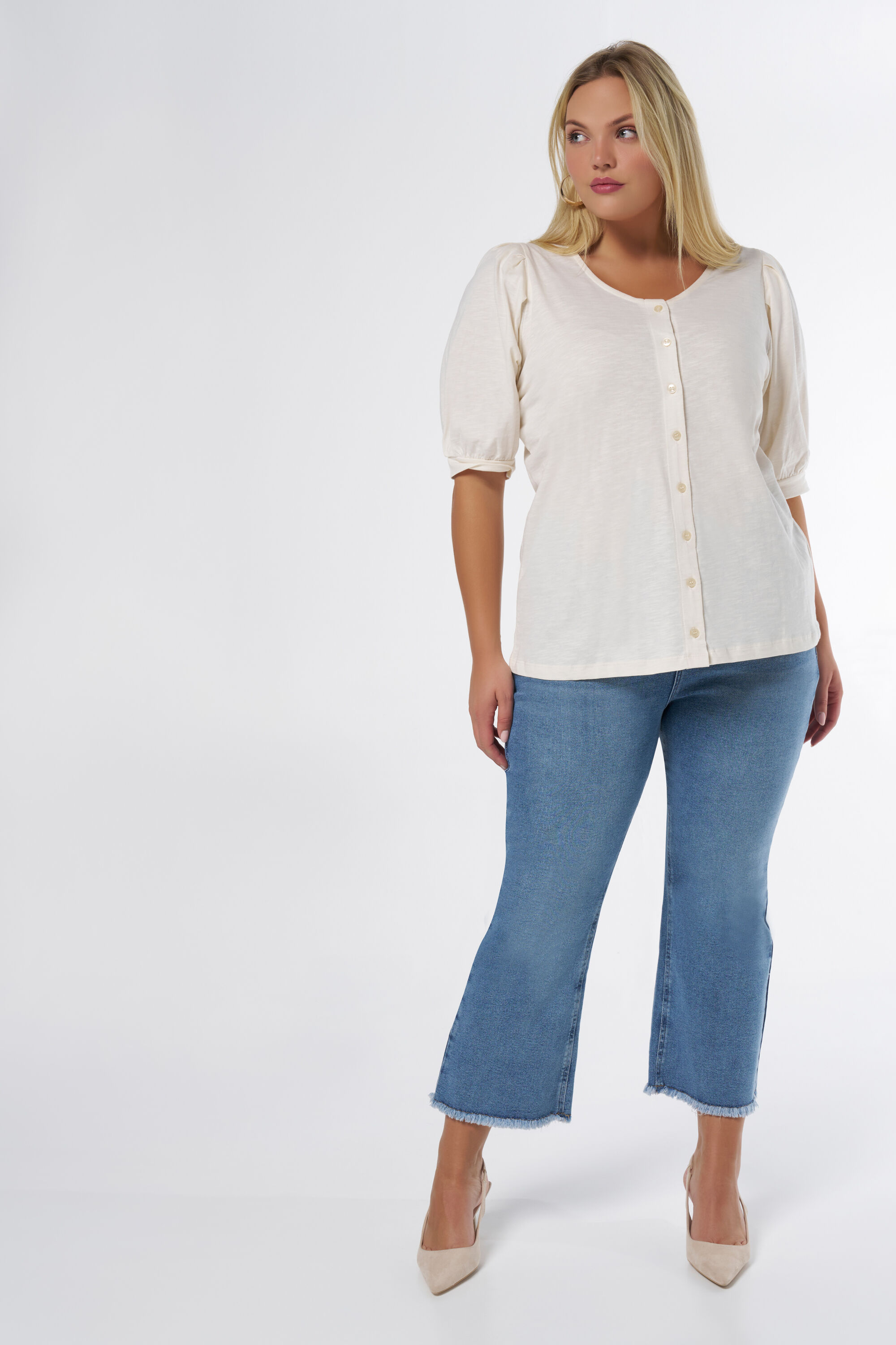 Top con botones image number 6