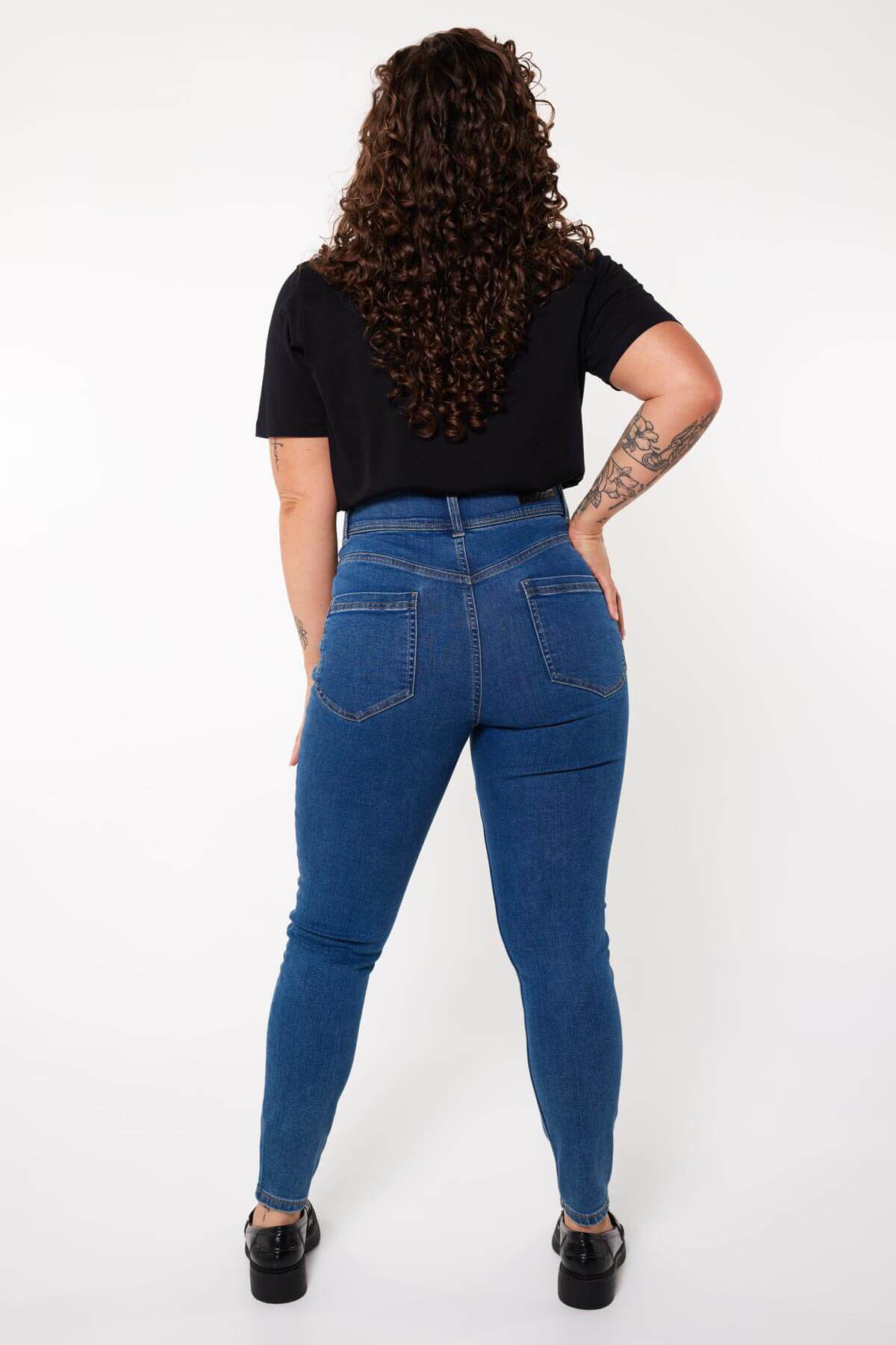 Vaqueros SCULPTS de corte pitillo moldeadores image number 4