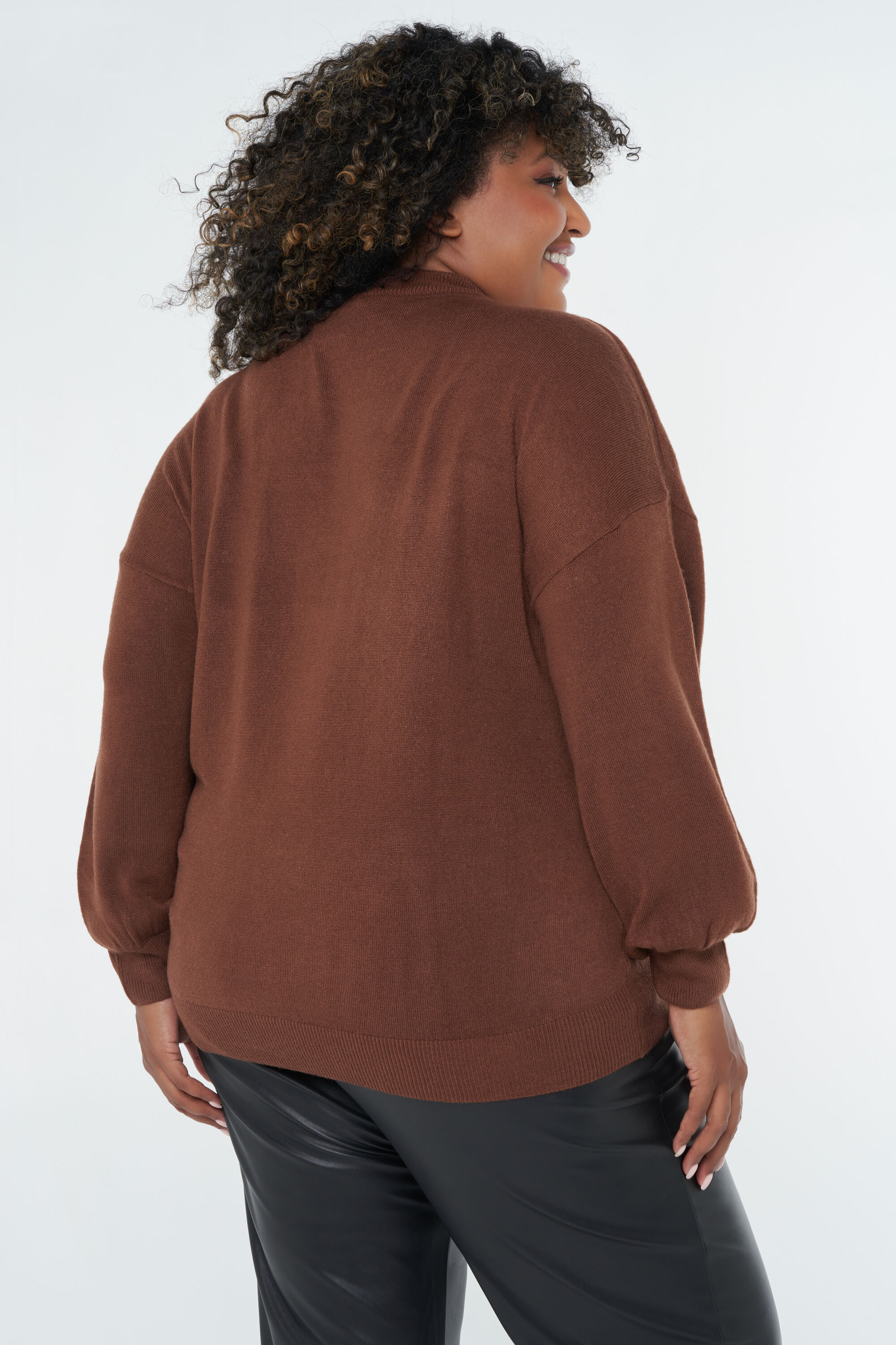 Su&eacute;ter de punto fino image number 3