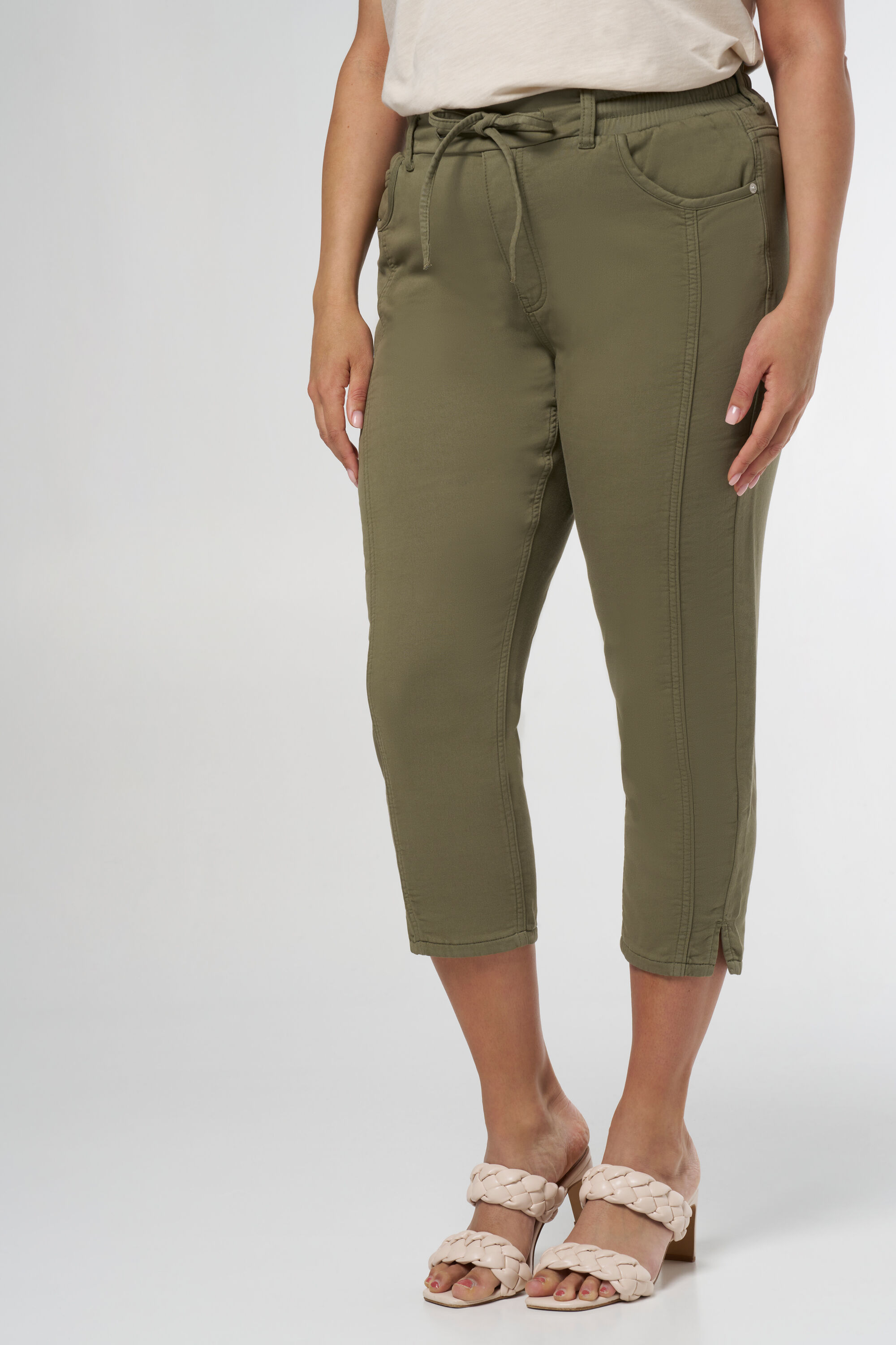 Pantalones tobilleros con cintura el&aacute;stica c&oacute;moda. image number 5