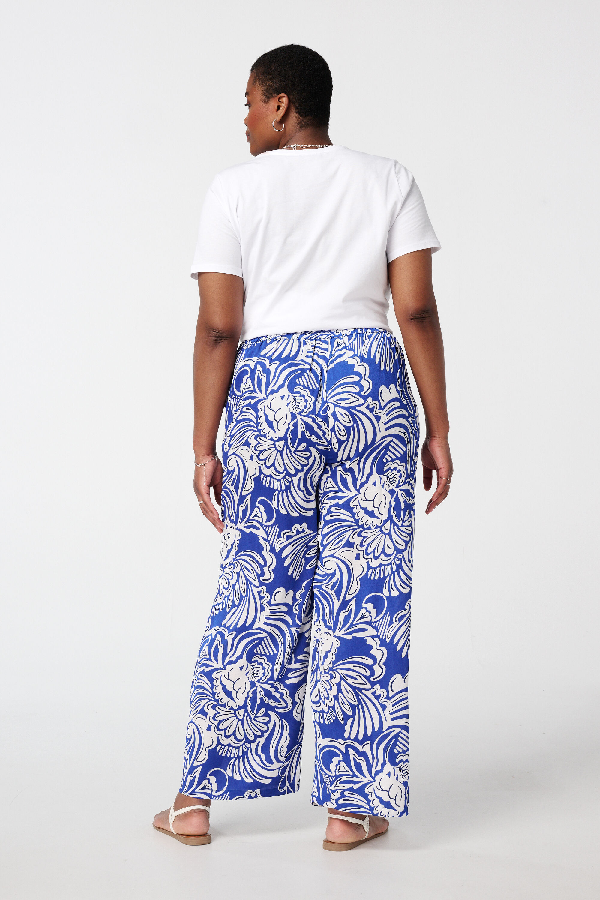 Pantalones con estampado image number 3