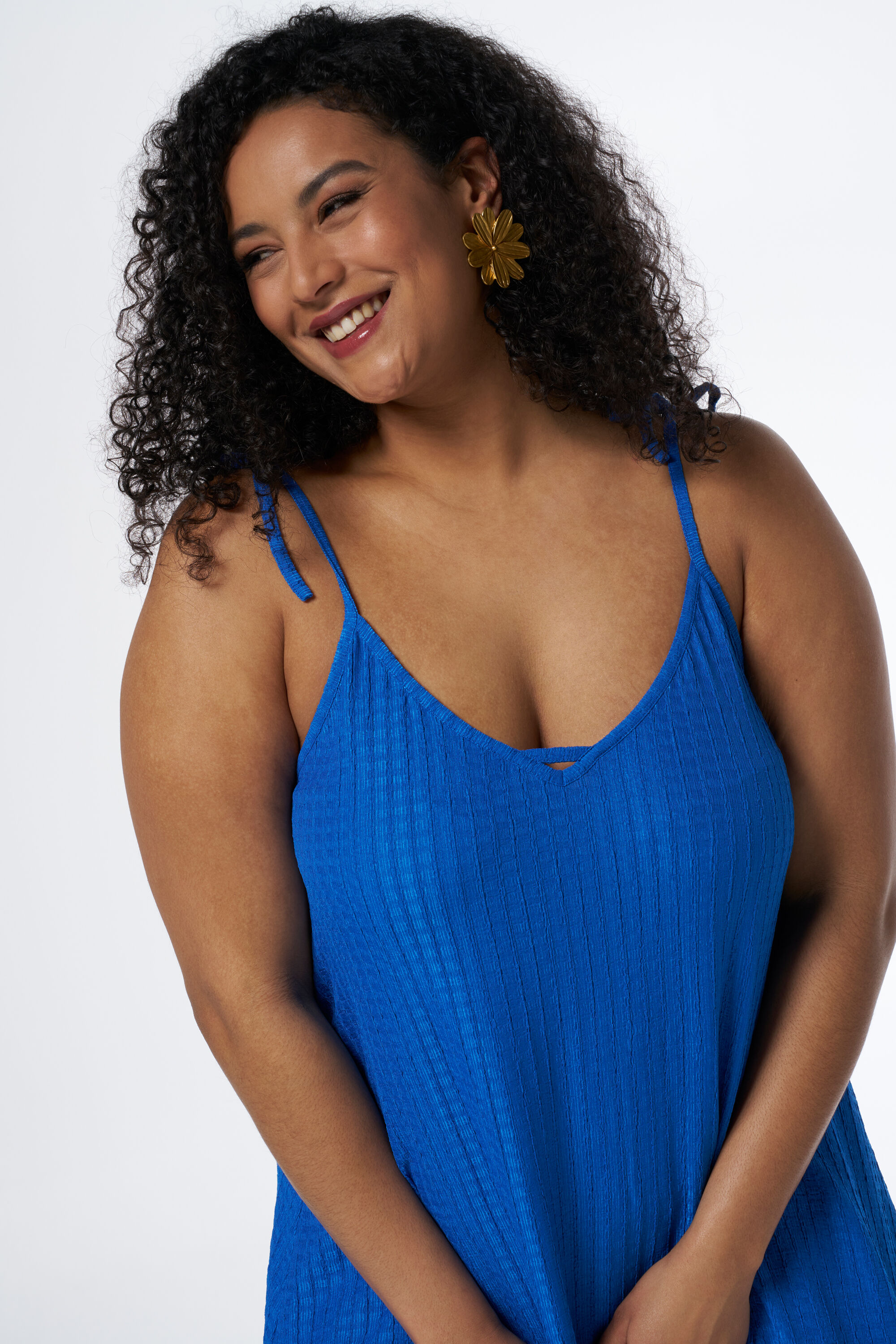 Vestido veraniego con textura image number 5