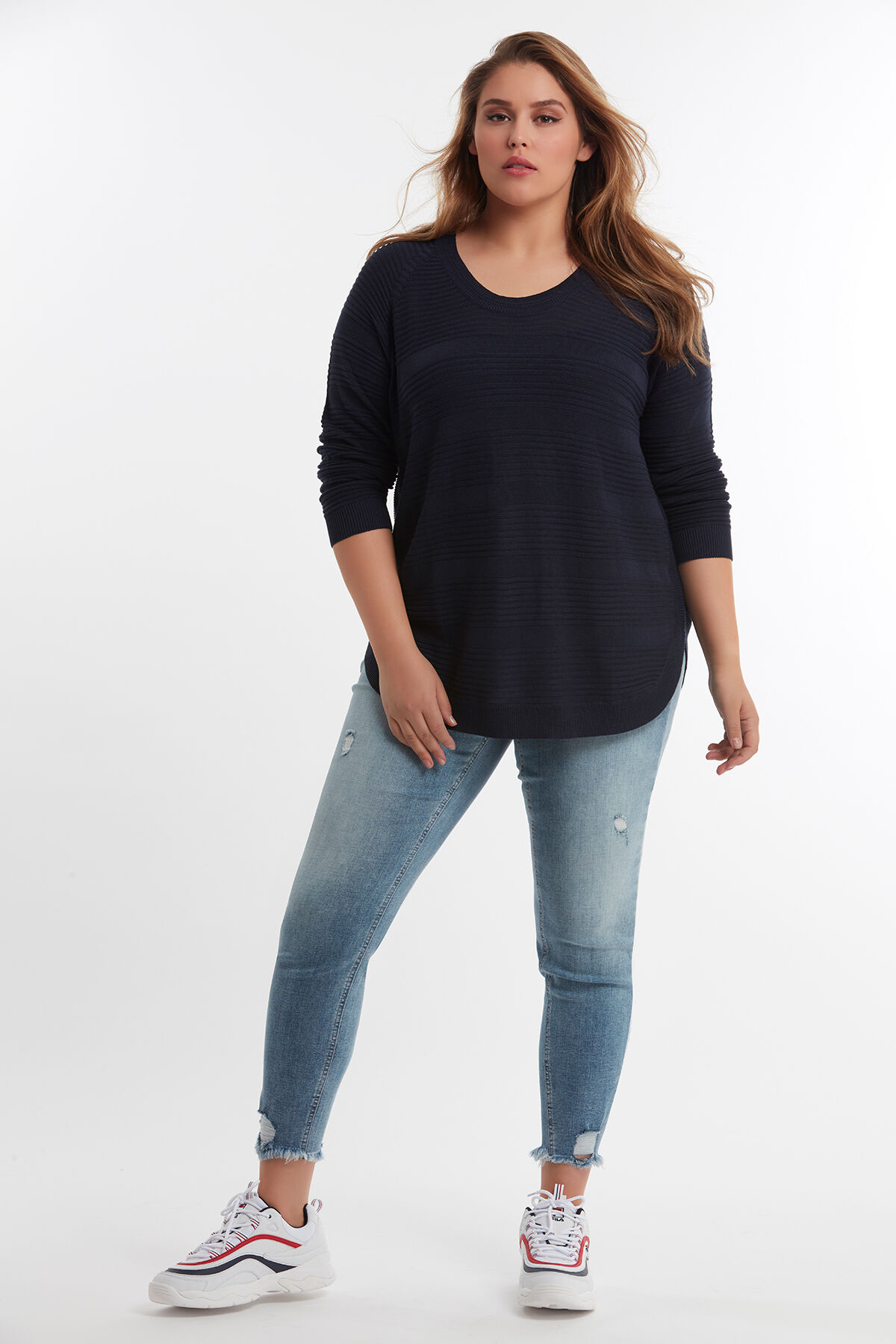 Vaqueros de pitillo image number 4