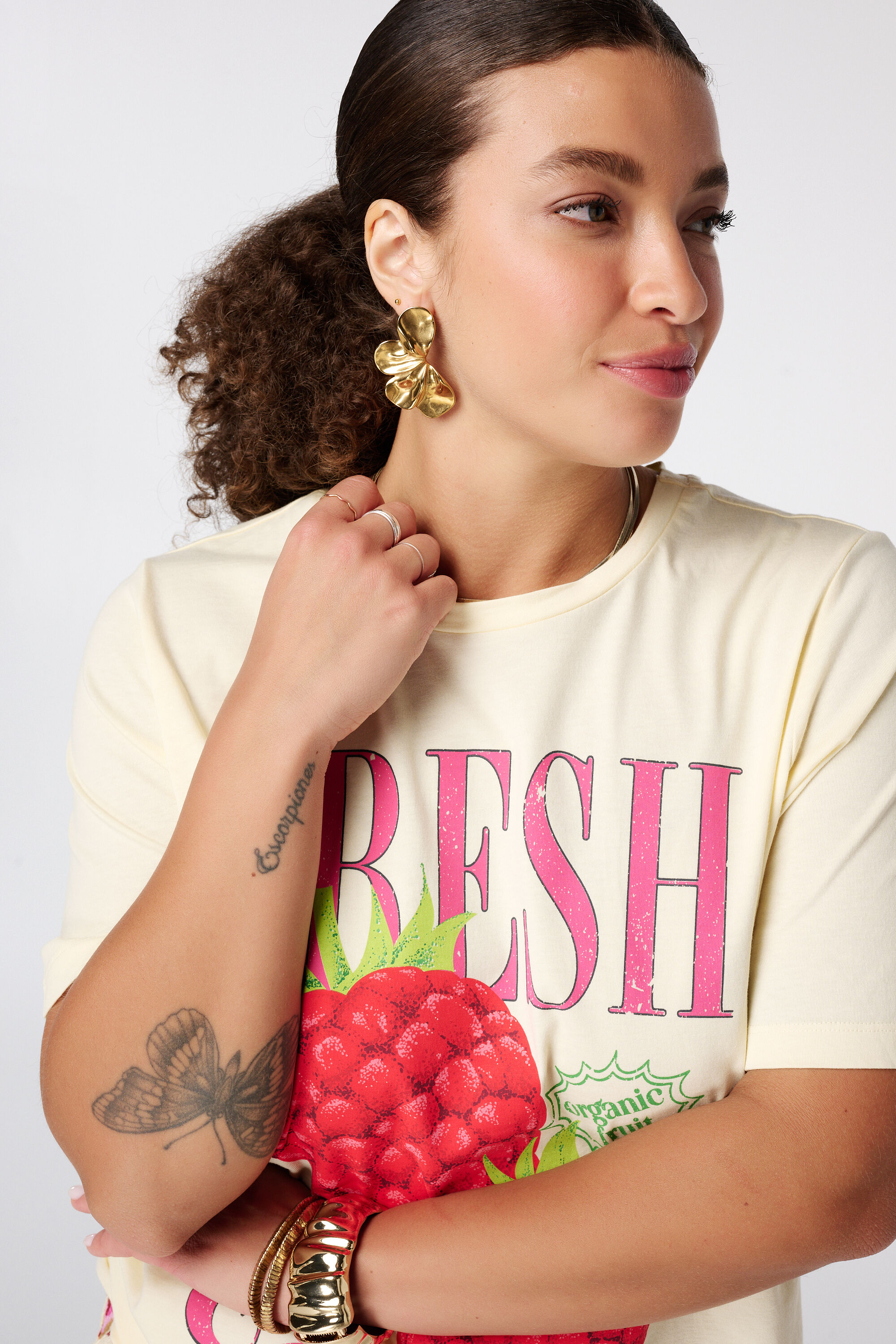 Camiseta con texto image number 4