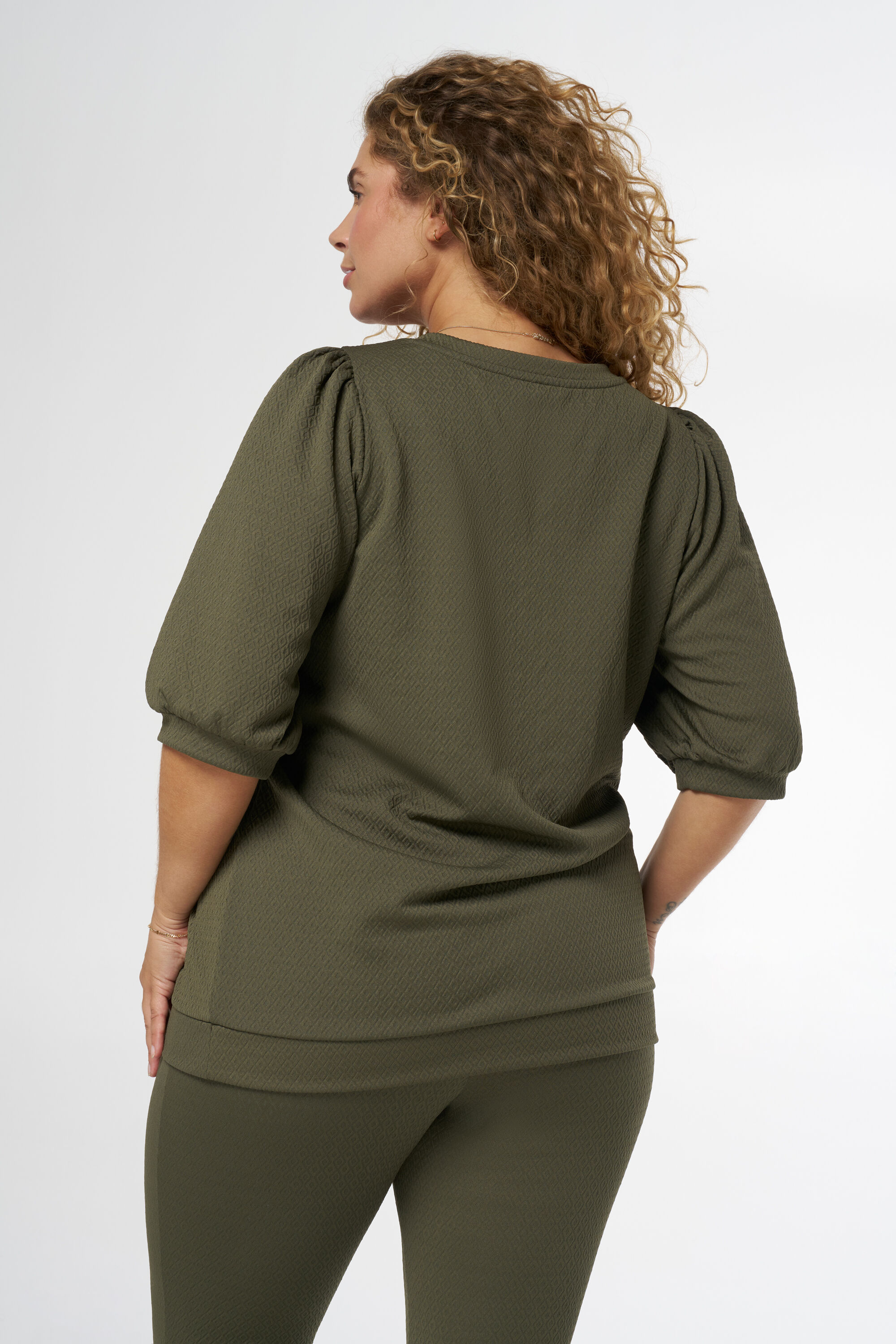 Parte superior texturizada image number 3