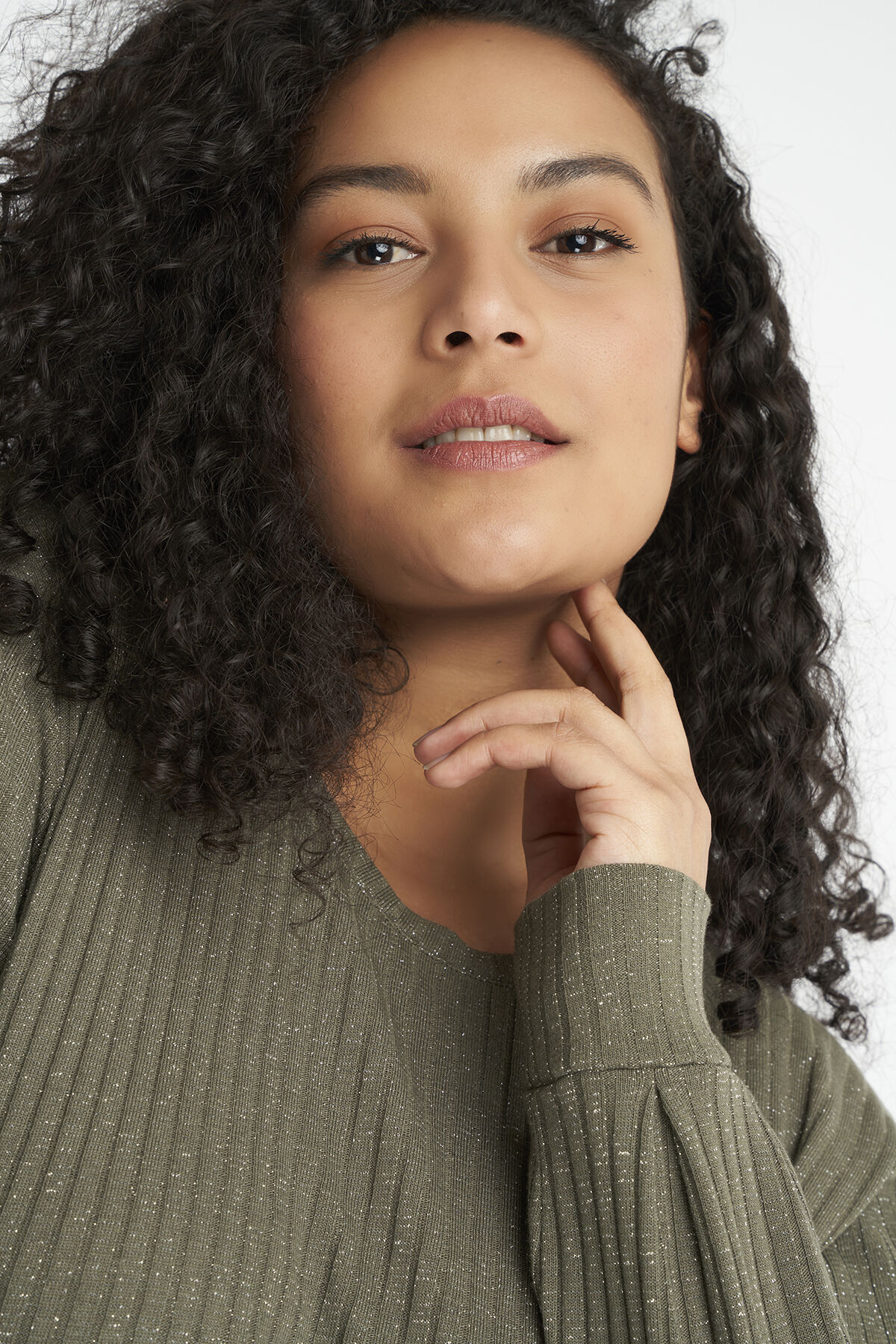 Su&eacute;ter largo  image number 5