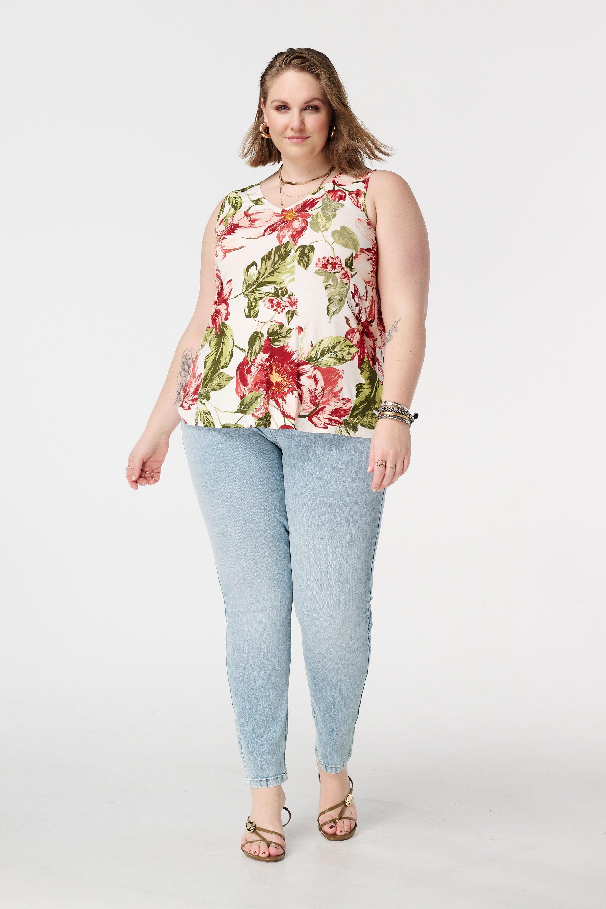 Camiseta de tirantes con escote en V y estampado image number 5