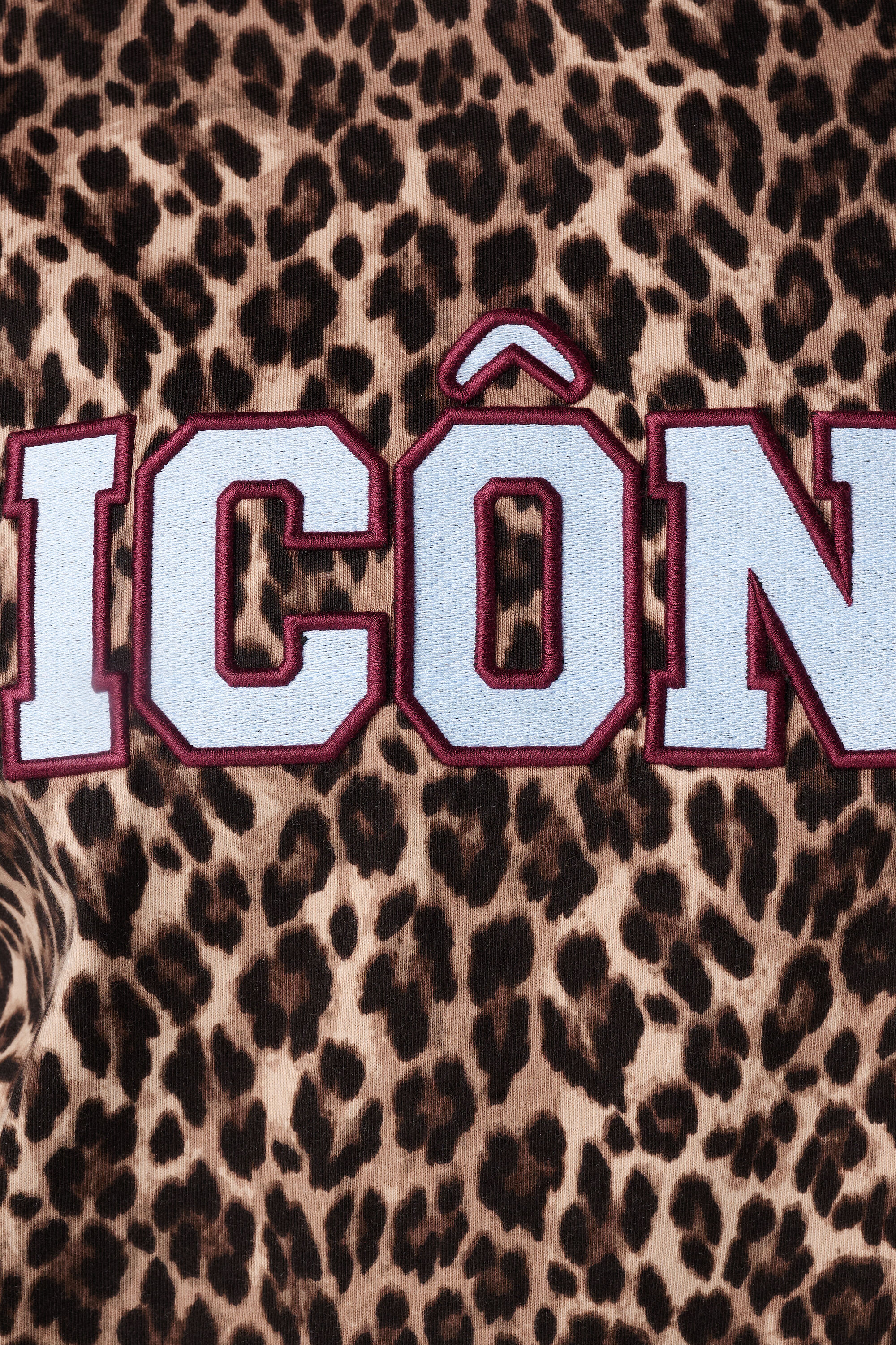 Camiseta con estampado animal image number 6