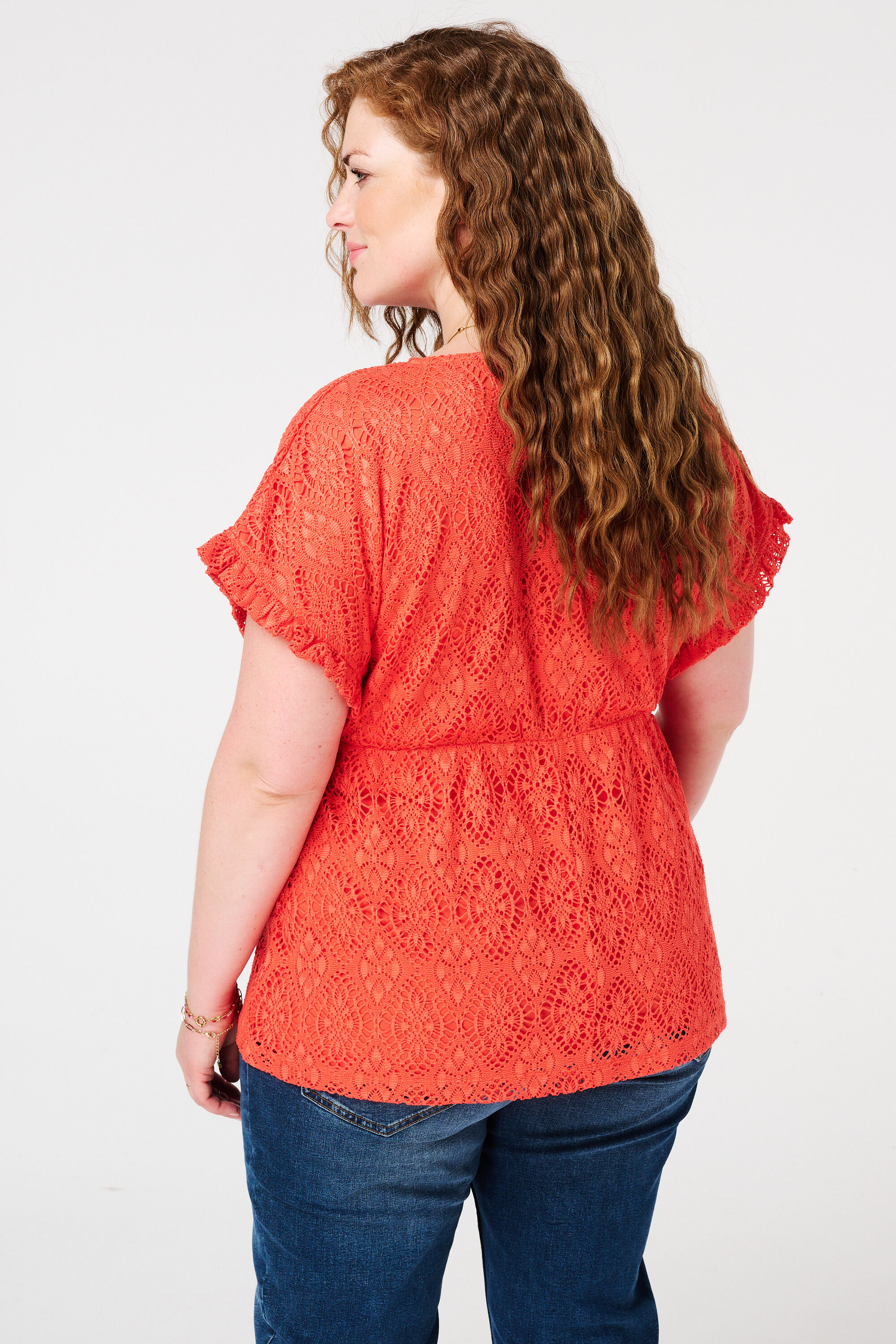 Top con aspecto de ganchillo image number 3