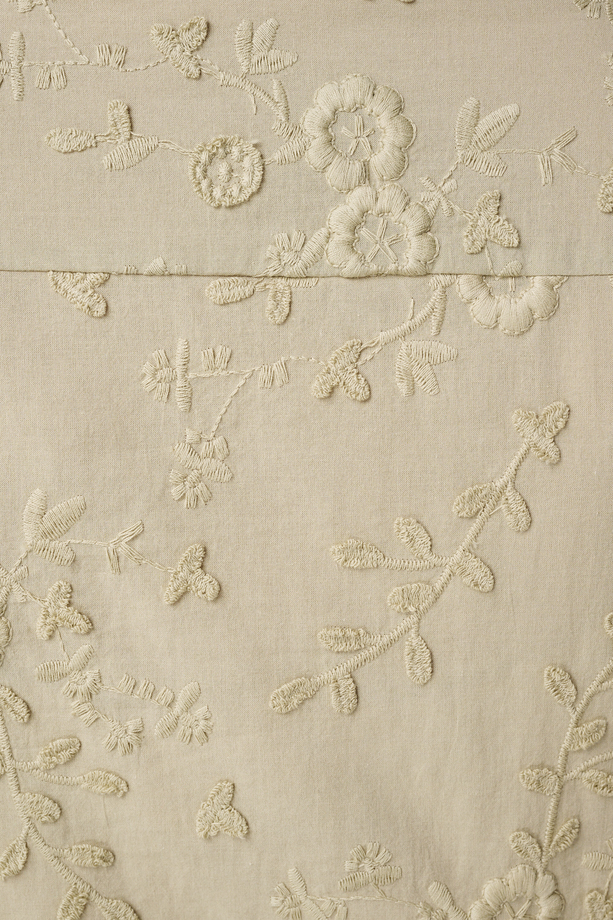 Blusa con estampado floral 3D image number 6