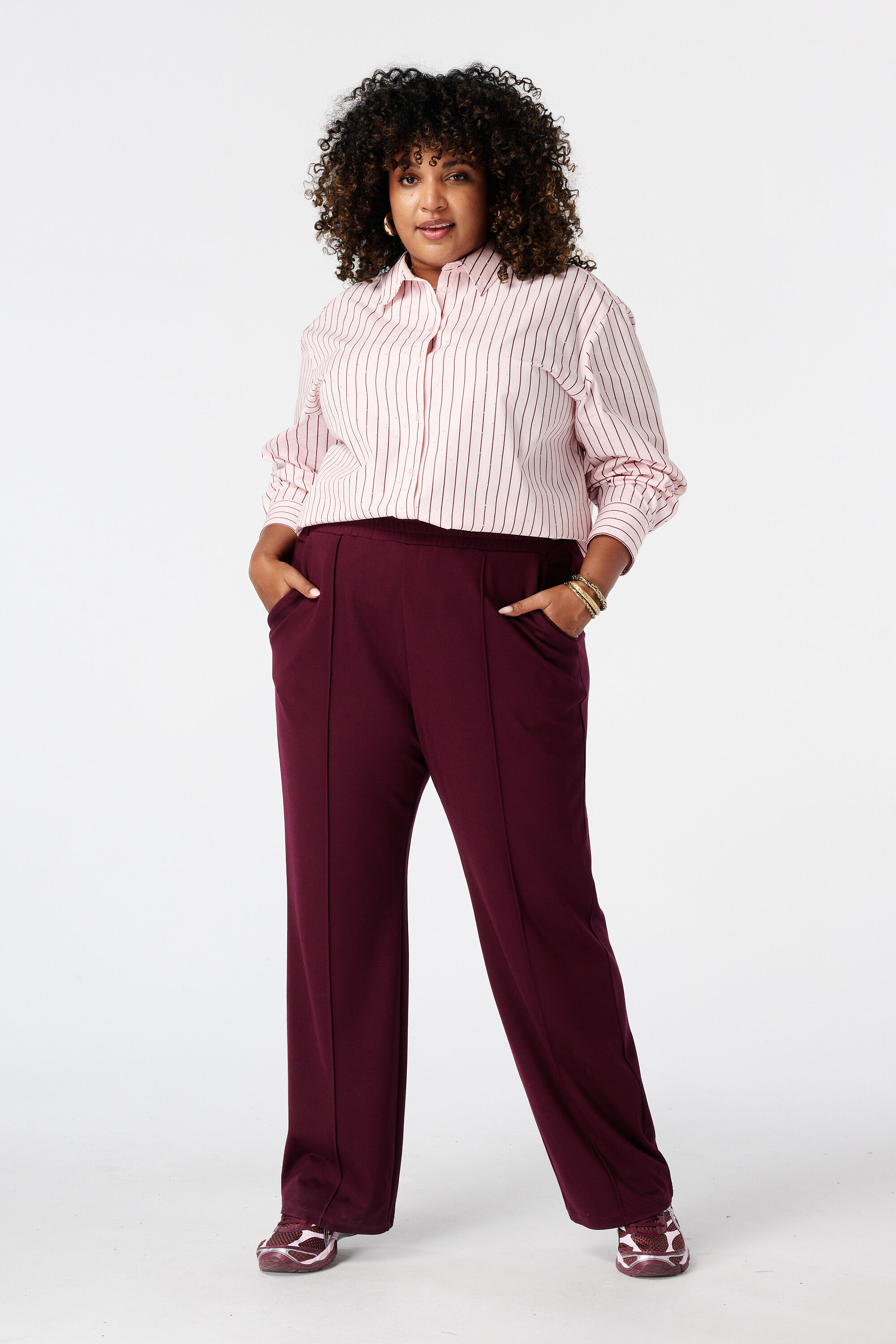 Pantal&oacute;n wide leg con cintura el&aacute;stica