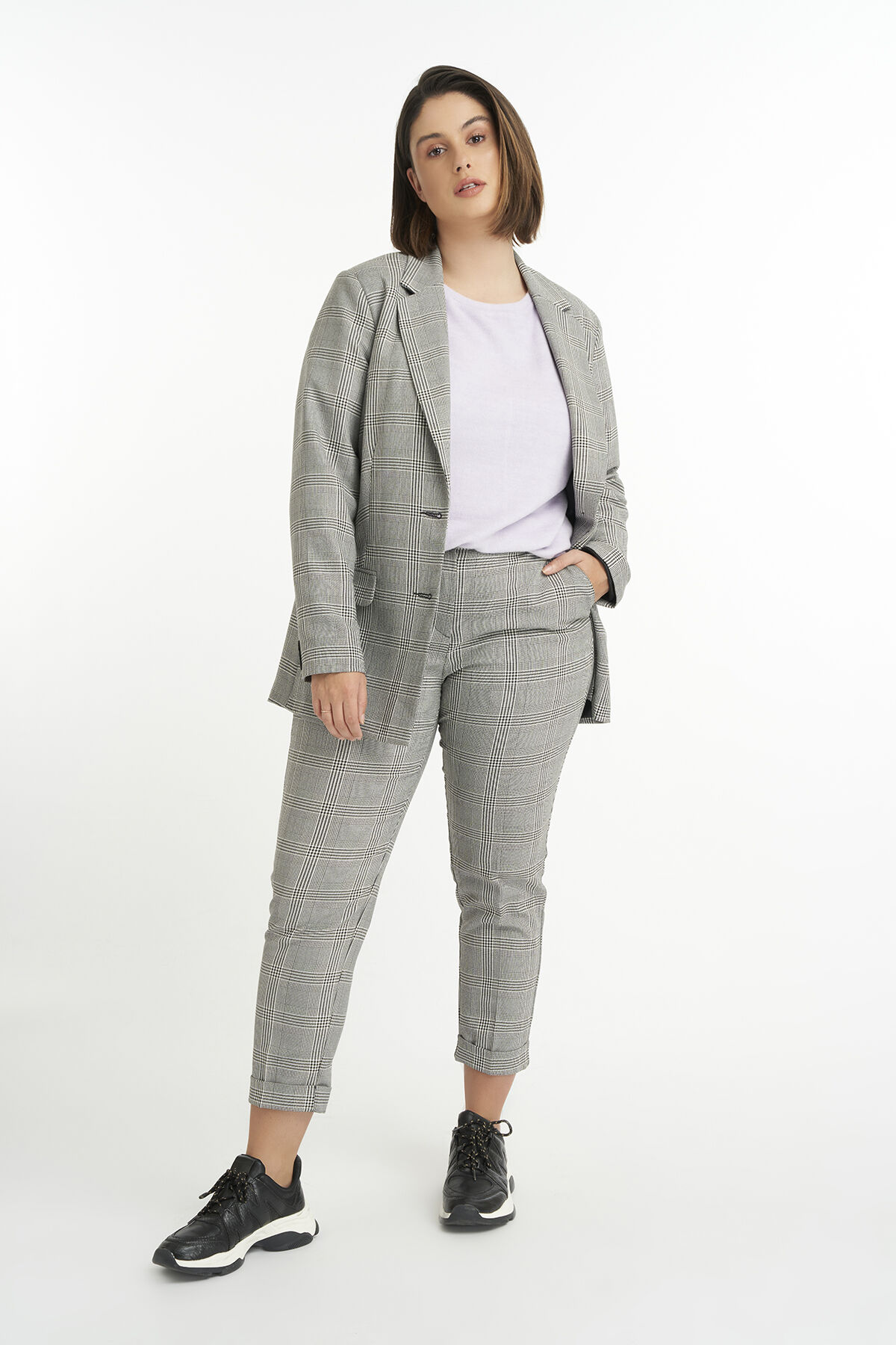 Blazer de cuadros image number 5