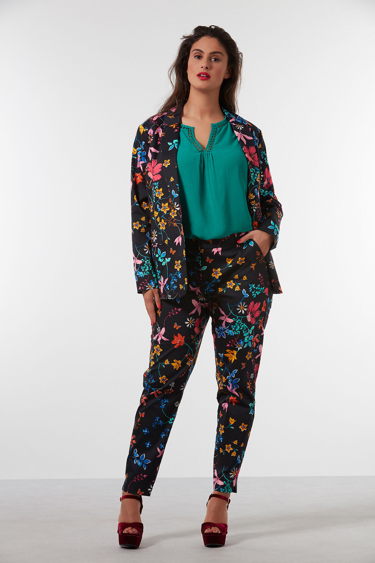 Blusa sin mangas image number 5