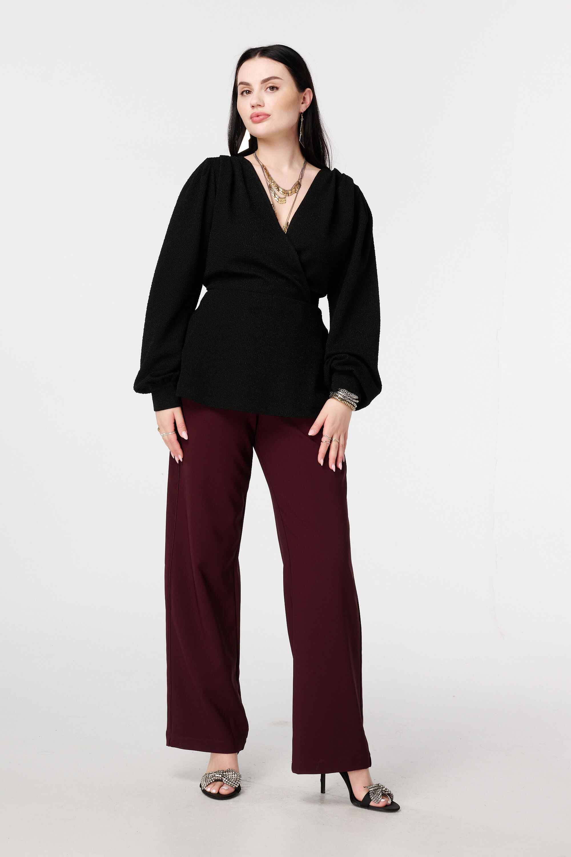 Top brillante con efecto cruzado image number 5