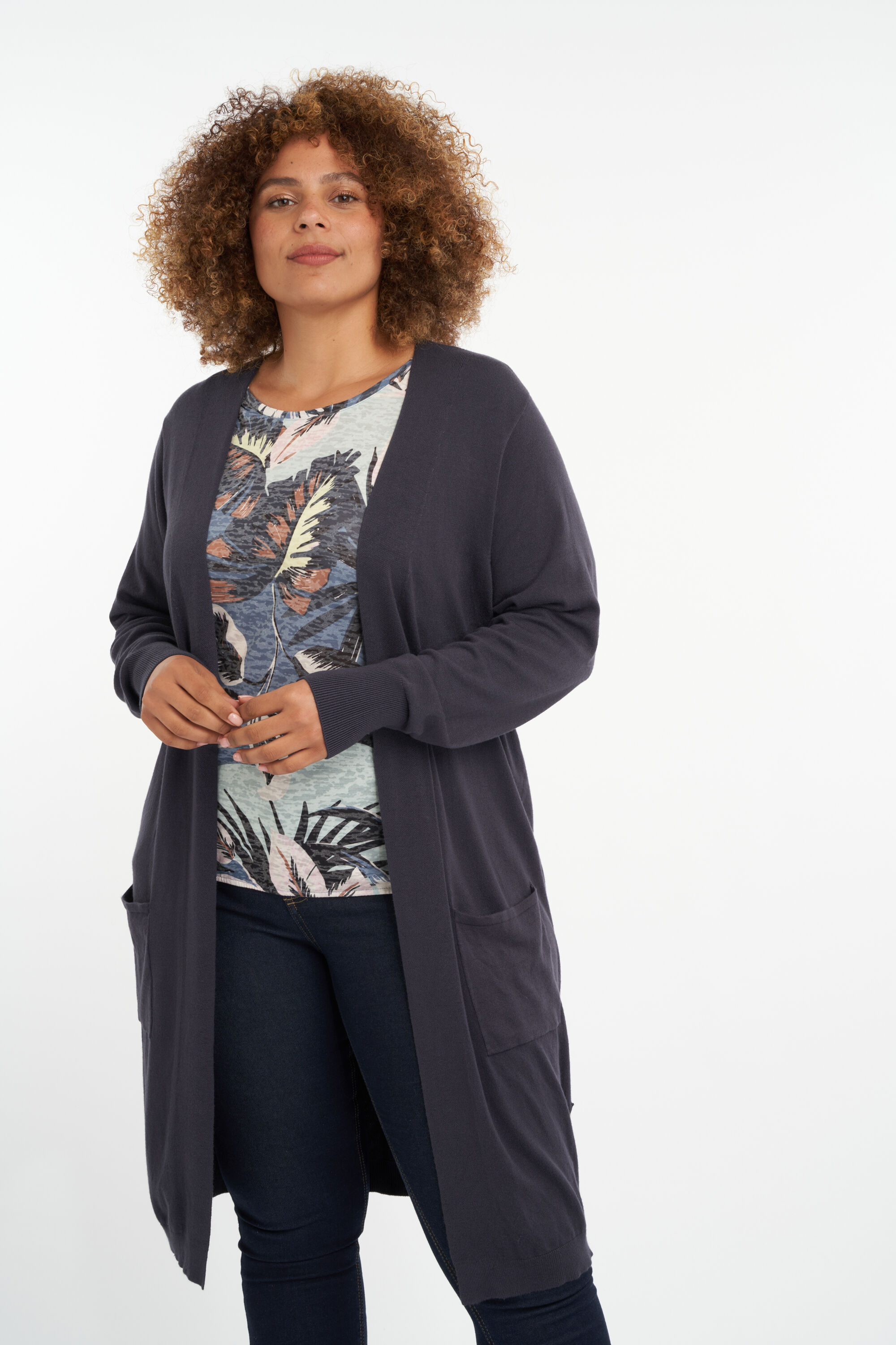 C&aacute;rdigan fino y abierto image number 5