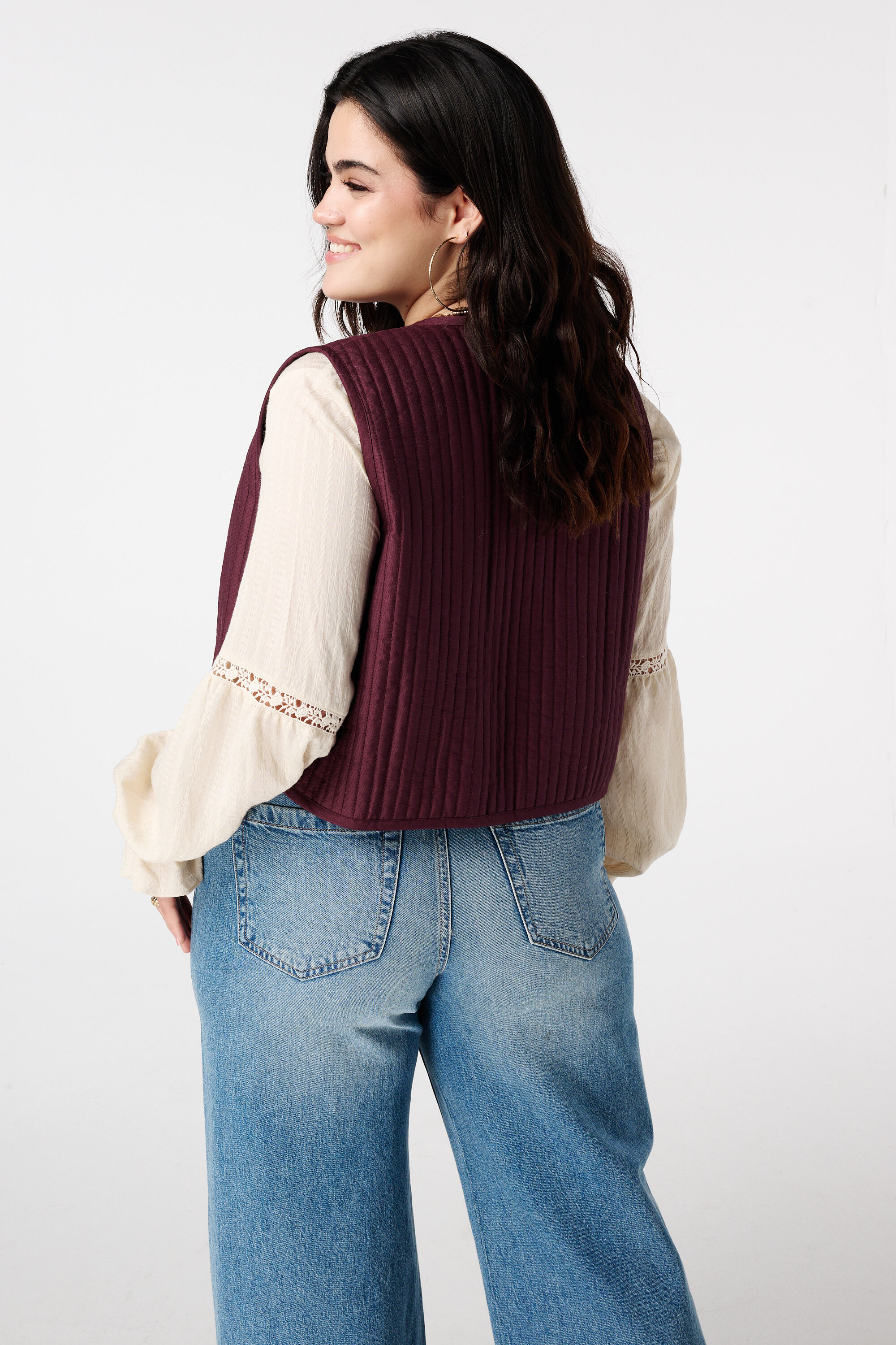 C&aacute;rdigan con bordado image number 3