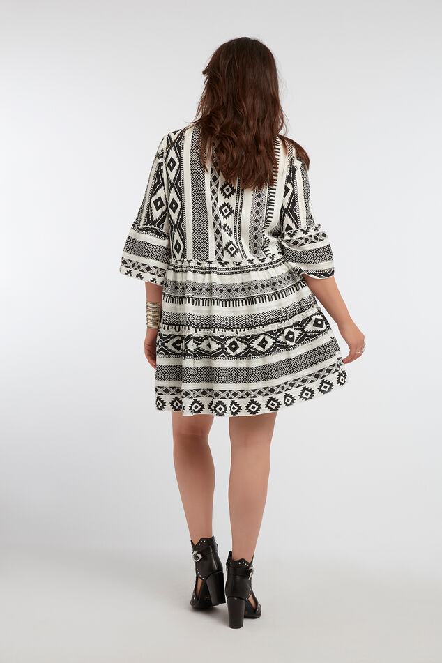 Vestido tipo túnica estampado image number 5