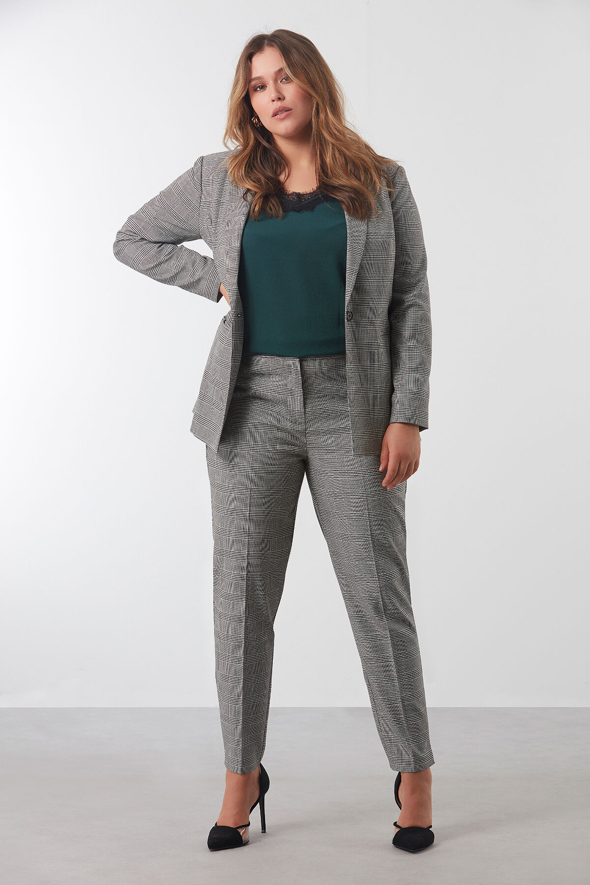 Blazer a cuadros image number 6