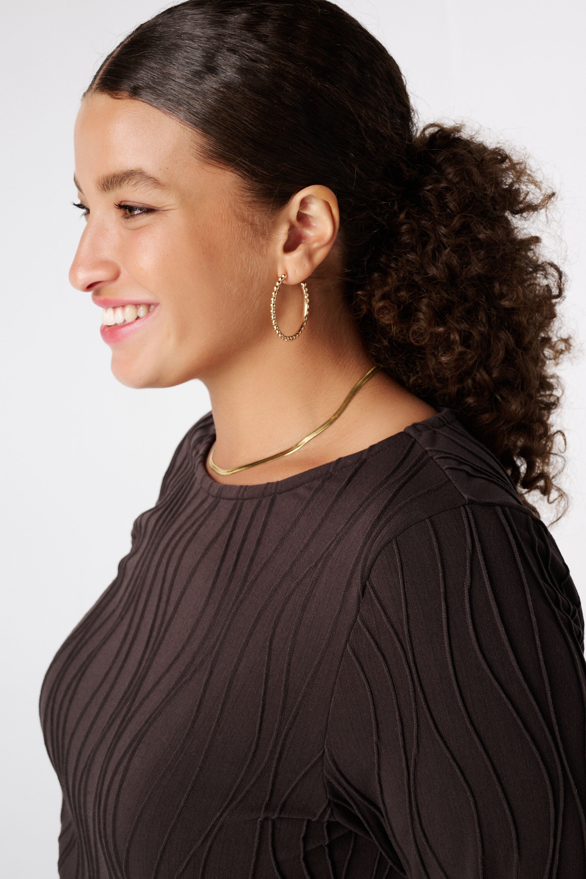 Camiseta ajustada de manga larga image number 4