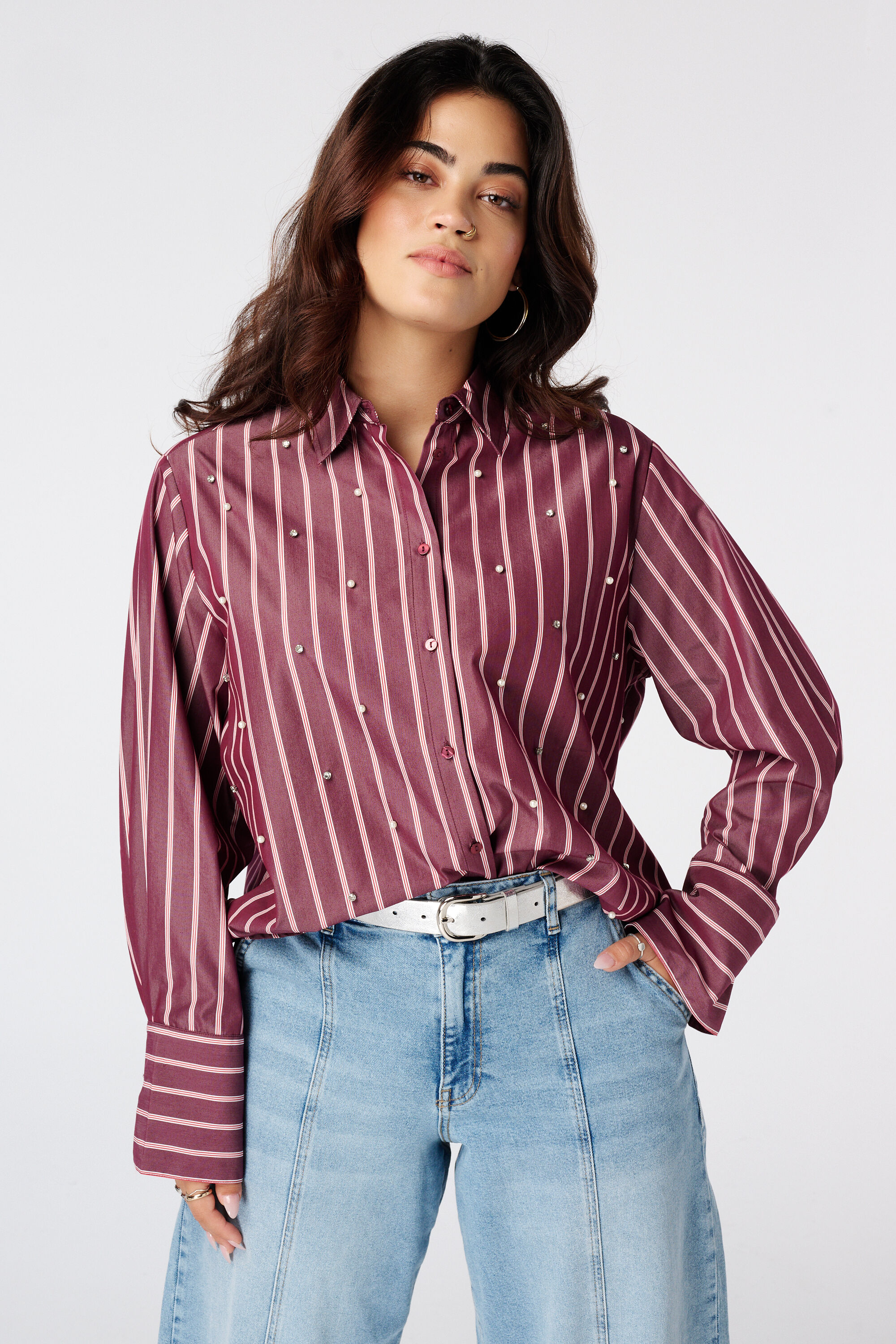 Blusa de rayas con perlas