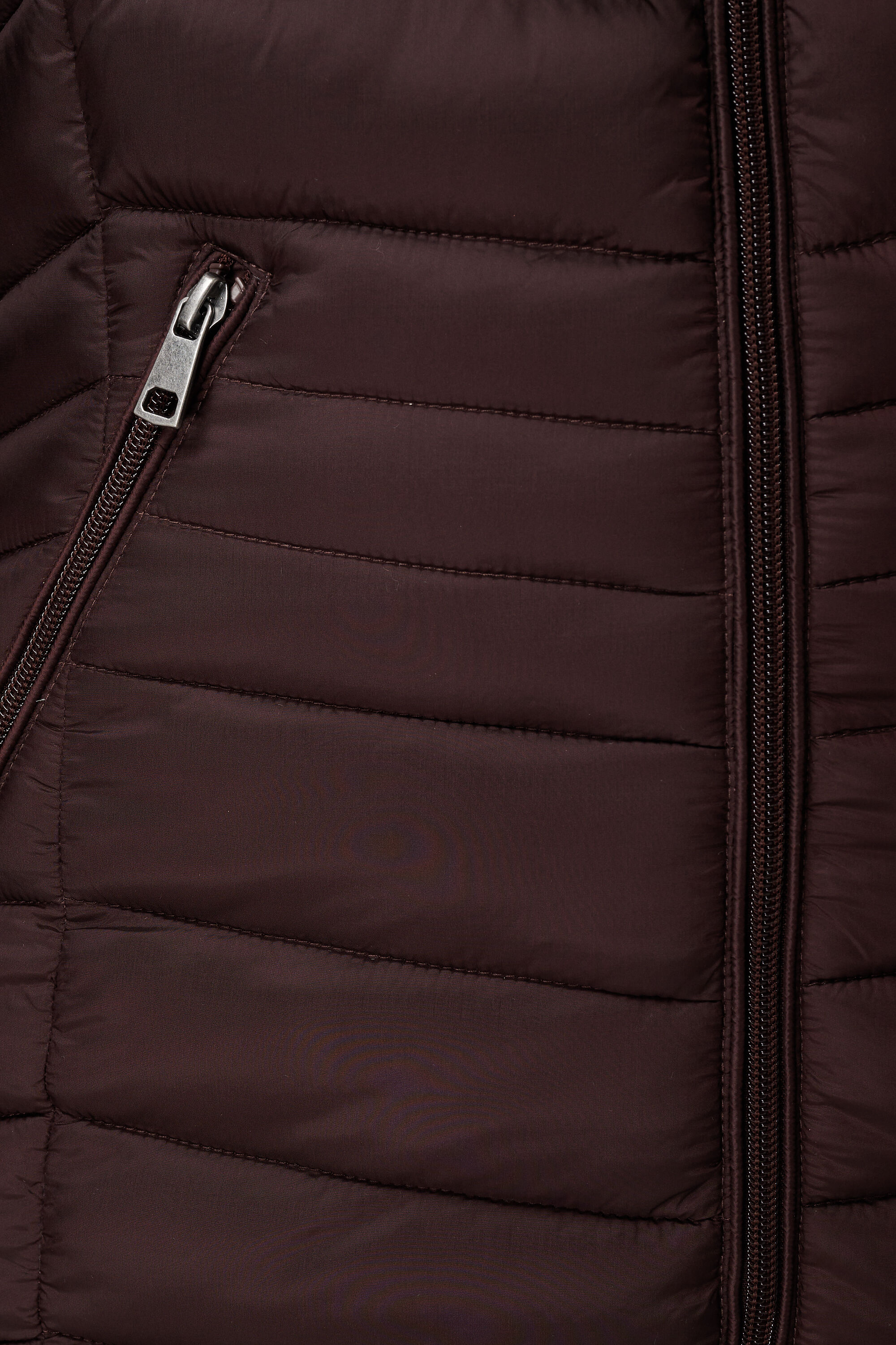 Chaqueta ligeramente acolchada image number 6