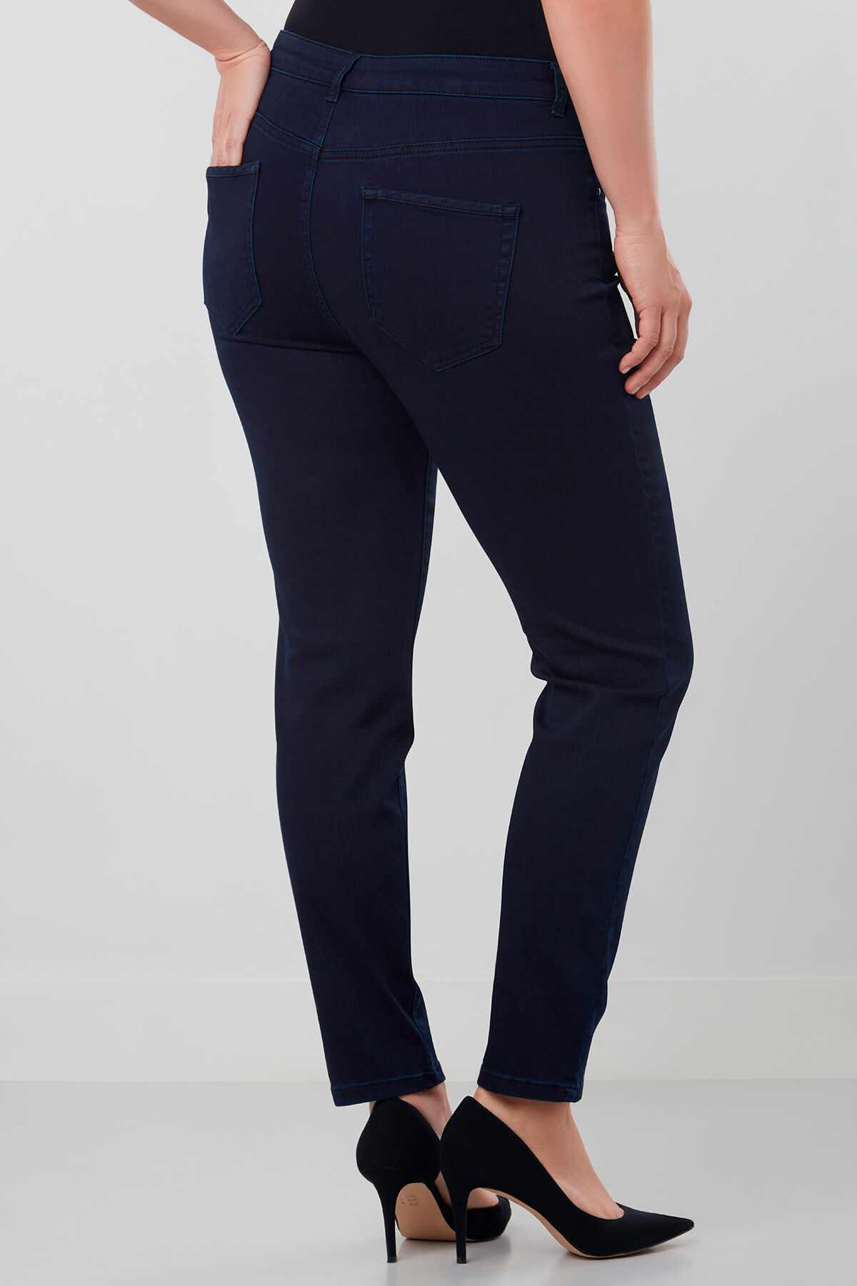 Pantal&oacute;n vaquero pitillo SHAPING image number 3