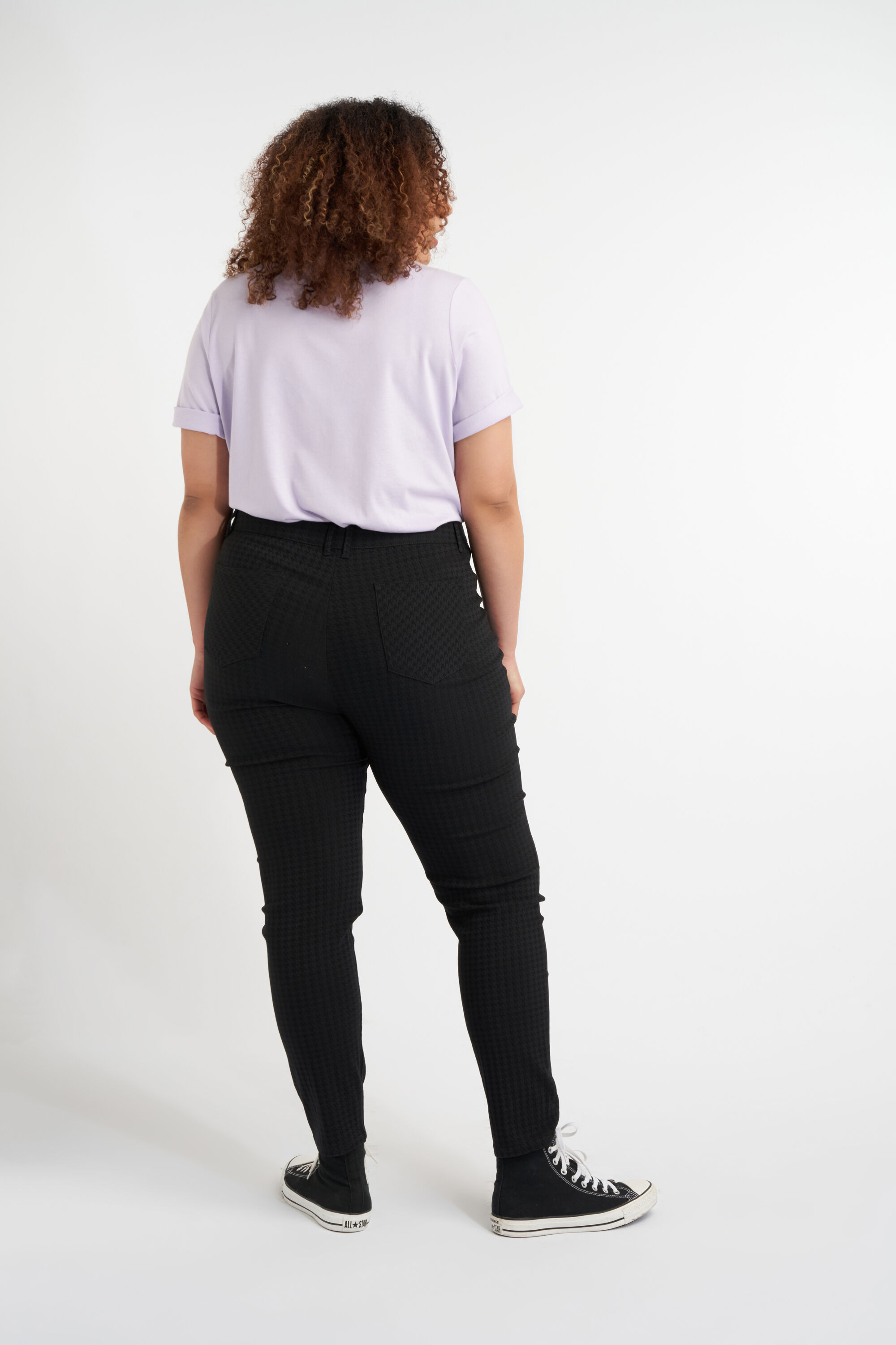 Pantalones con cremalleras decorativas image number 3